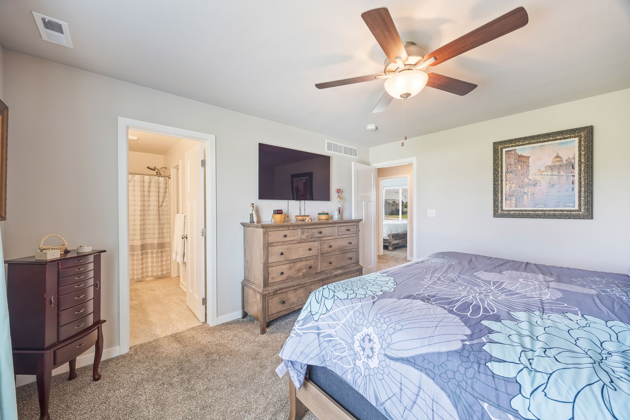 2428 Sunview Drive Property Photo 17
