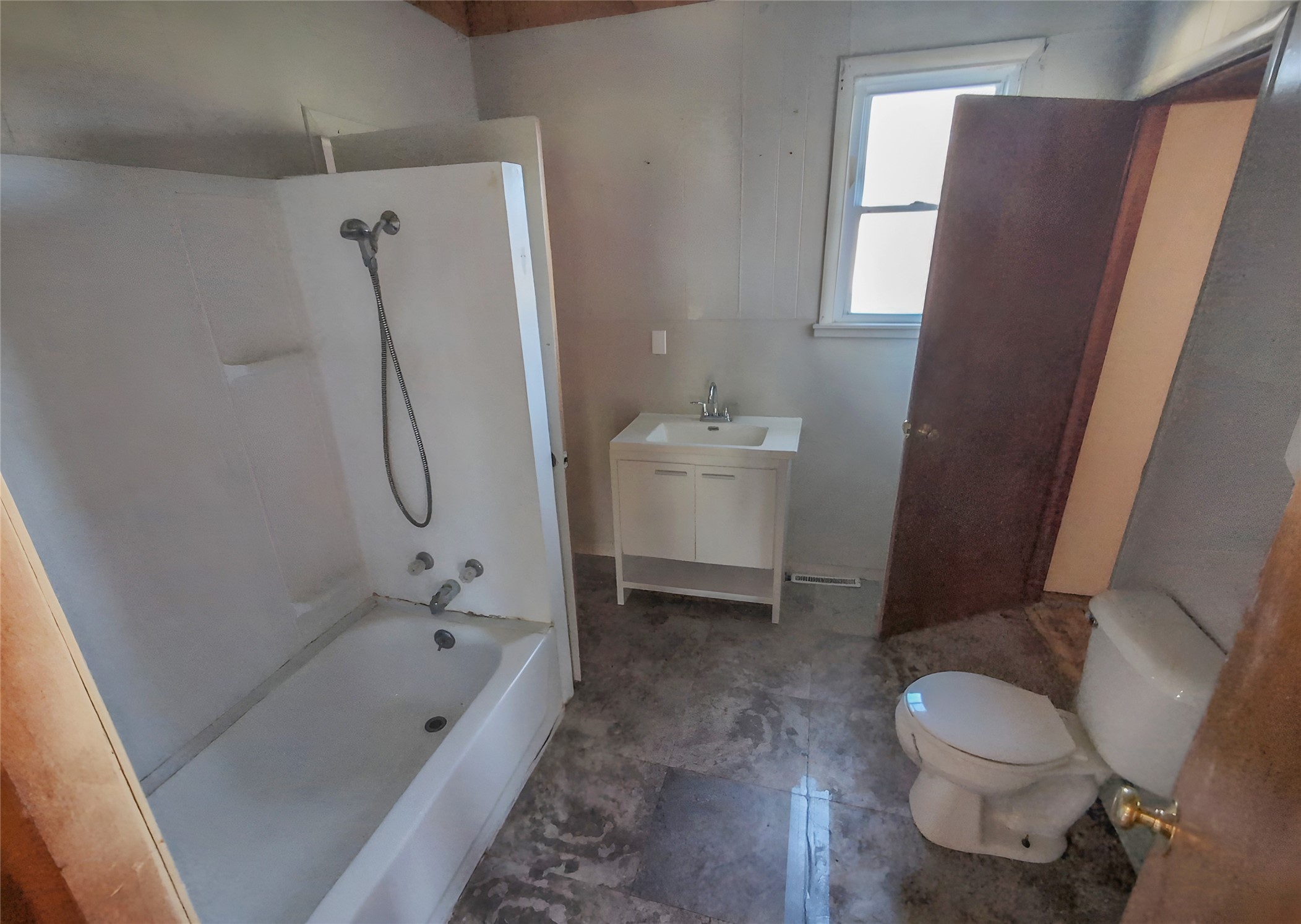 601 North Street Property Photo 11