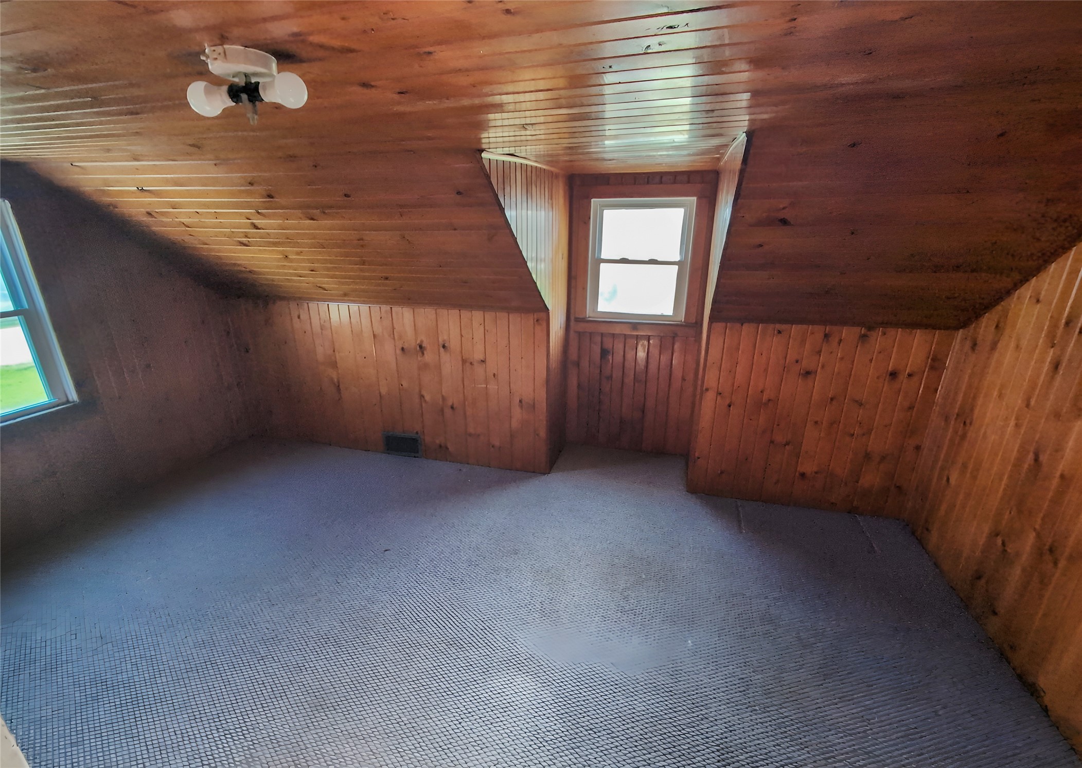 601 North Street Property Photo 15