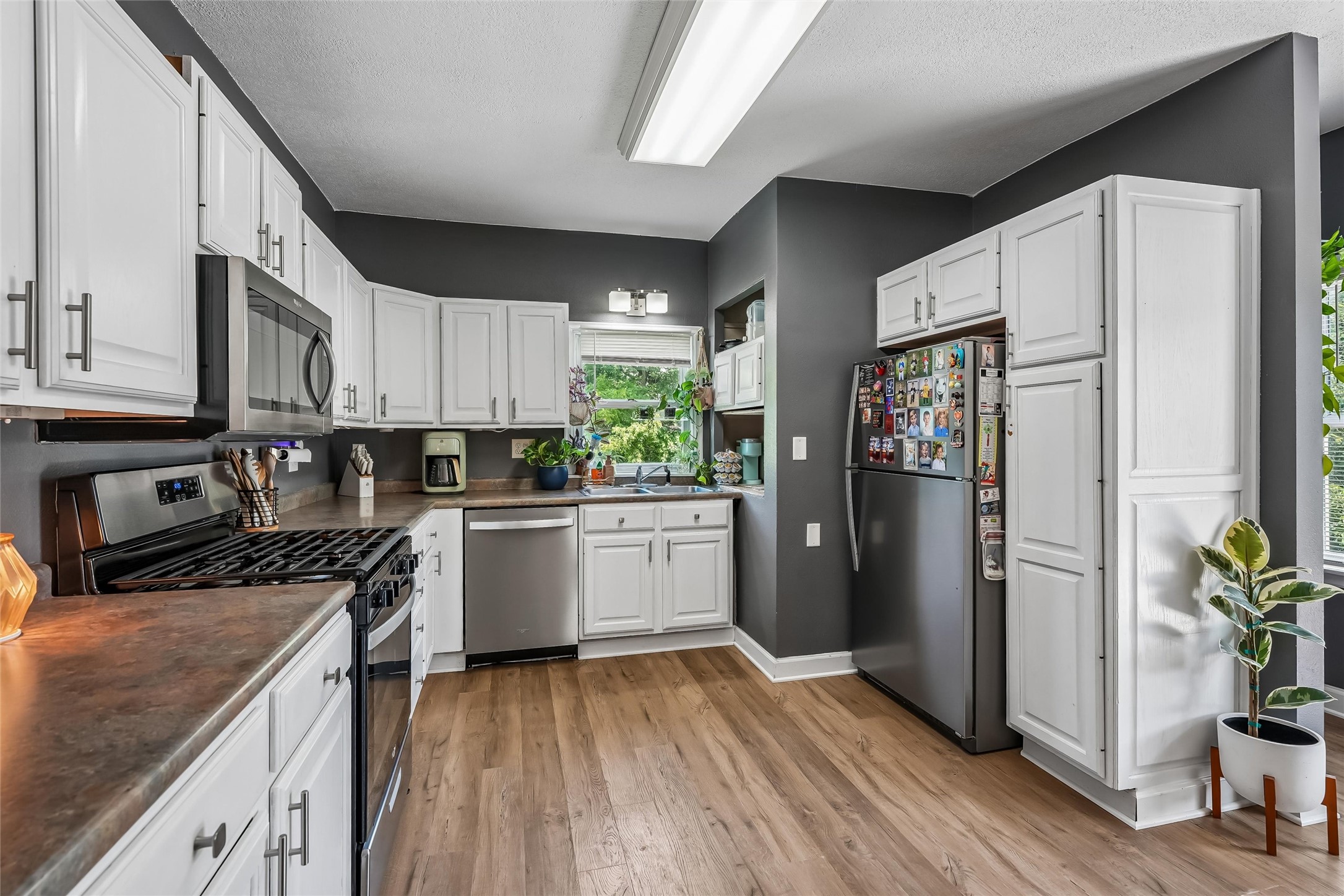939 1st Street N Property Photo 6