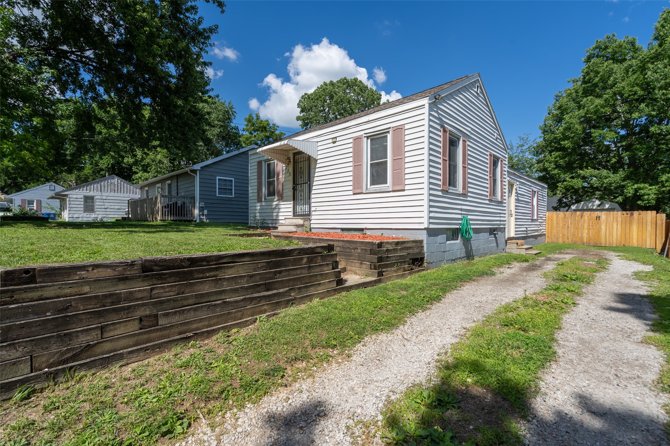 1275 E 36th Court Property Photo 1