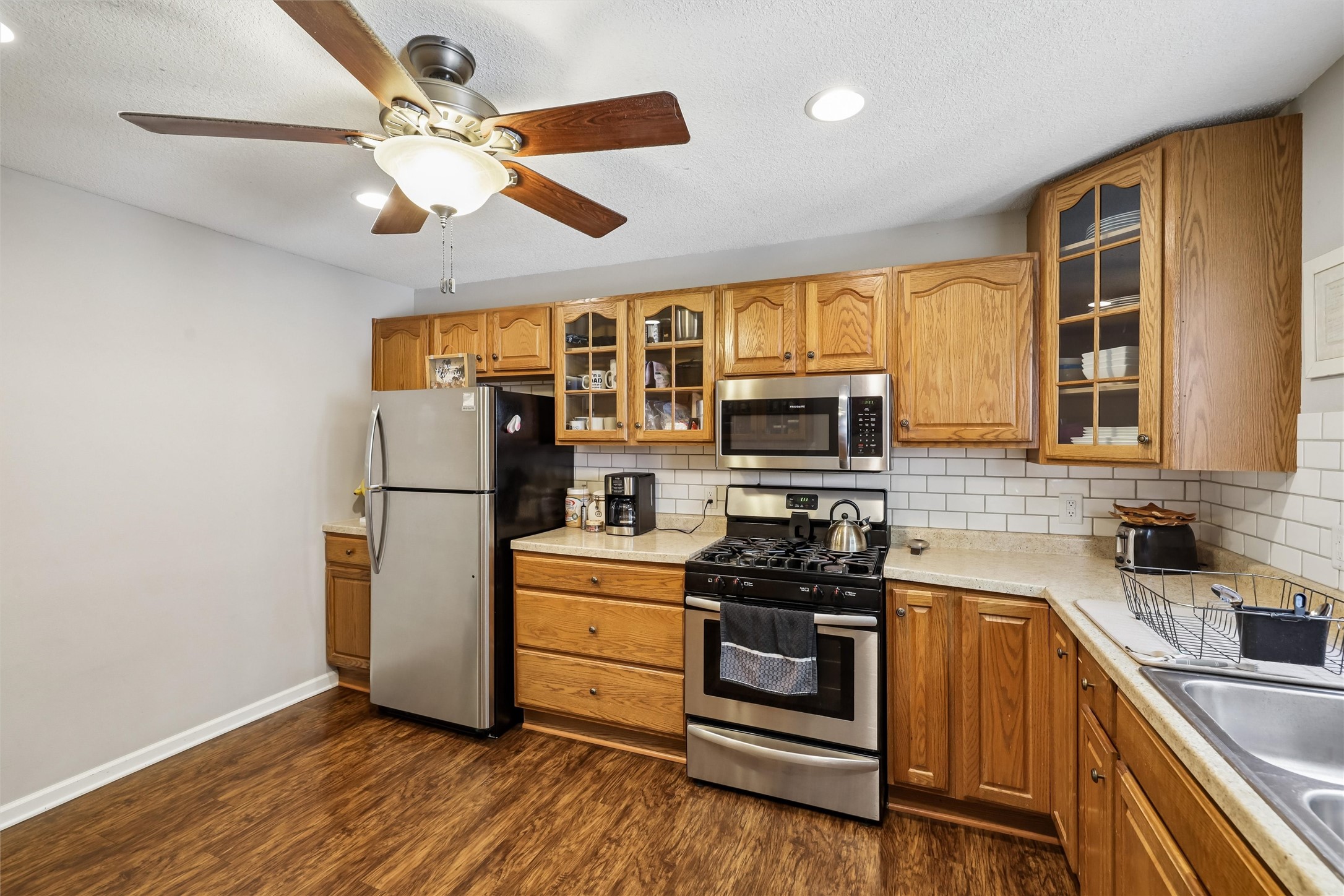 7404 Sw 17th Street Property Photo 4