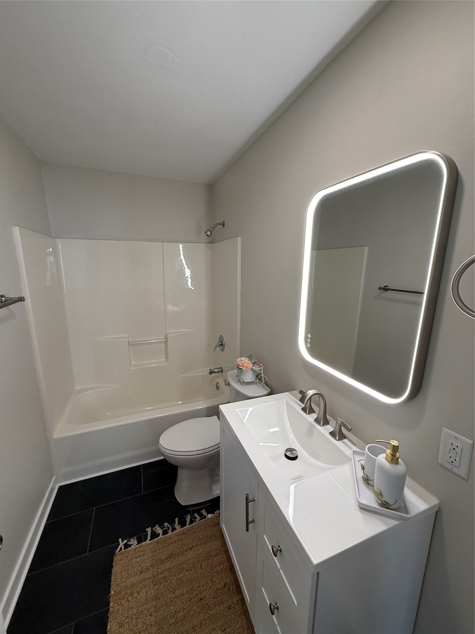 1204 Clinton Avenue Property Photo 13