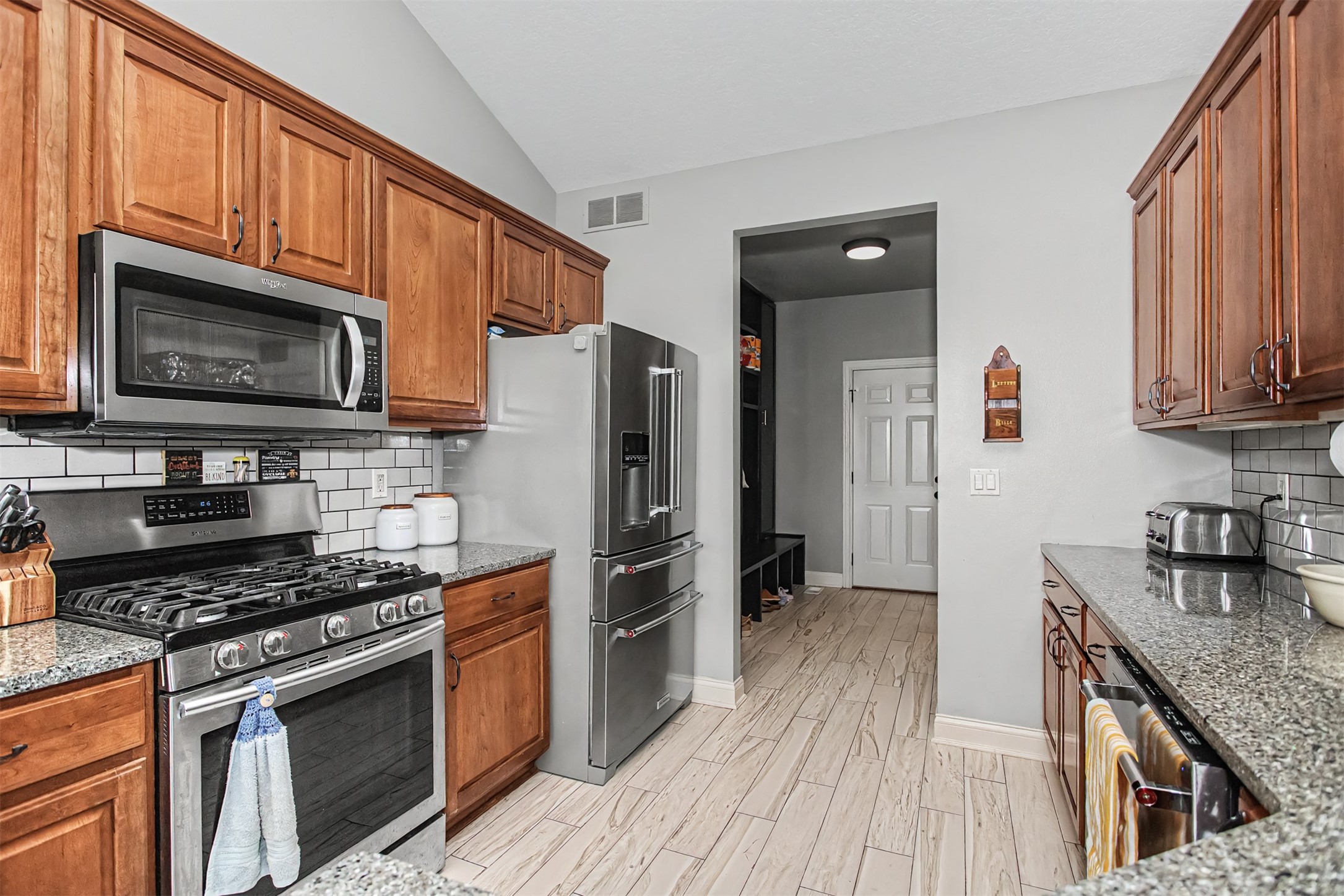 3305 Sedwick Street Property Photo 15
