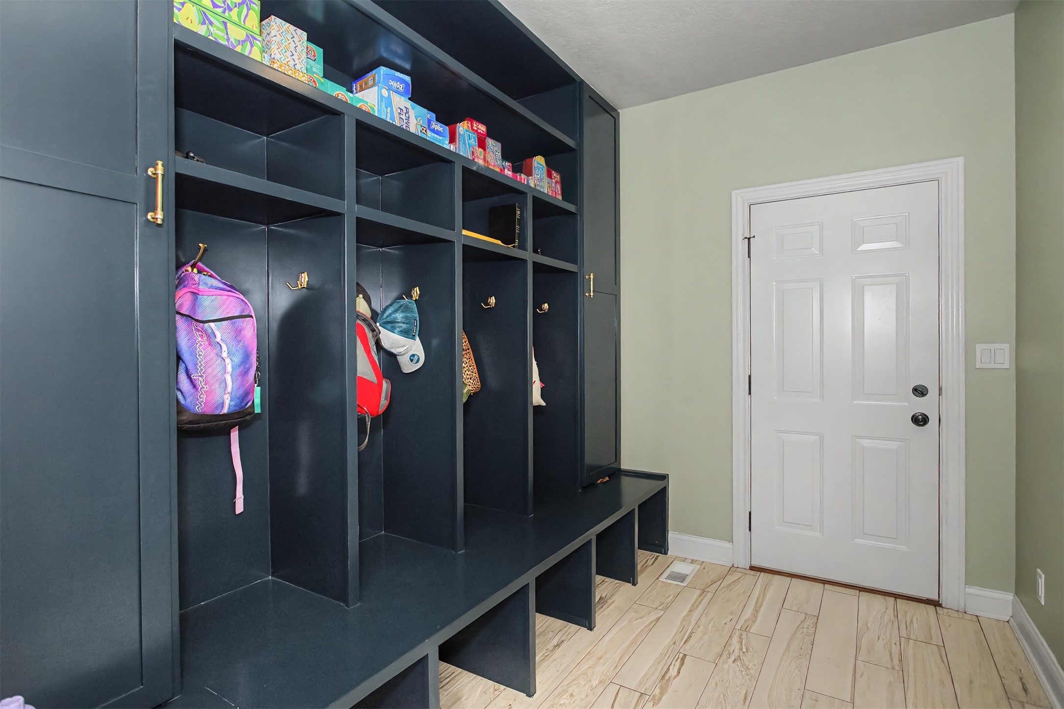 3305 Sedwick Street Property Photo 16
