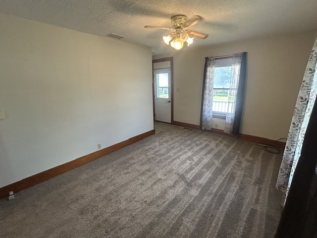 712 State Street Property Photo 6