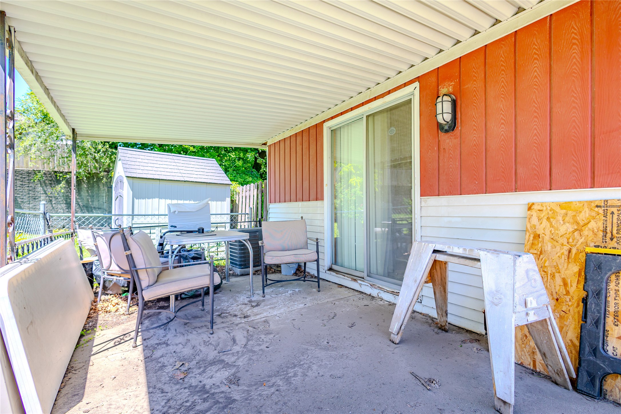 4330 Nw 6th Street Property Photo 4