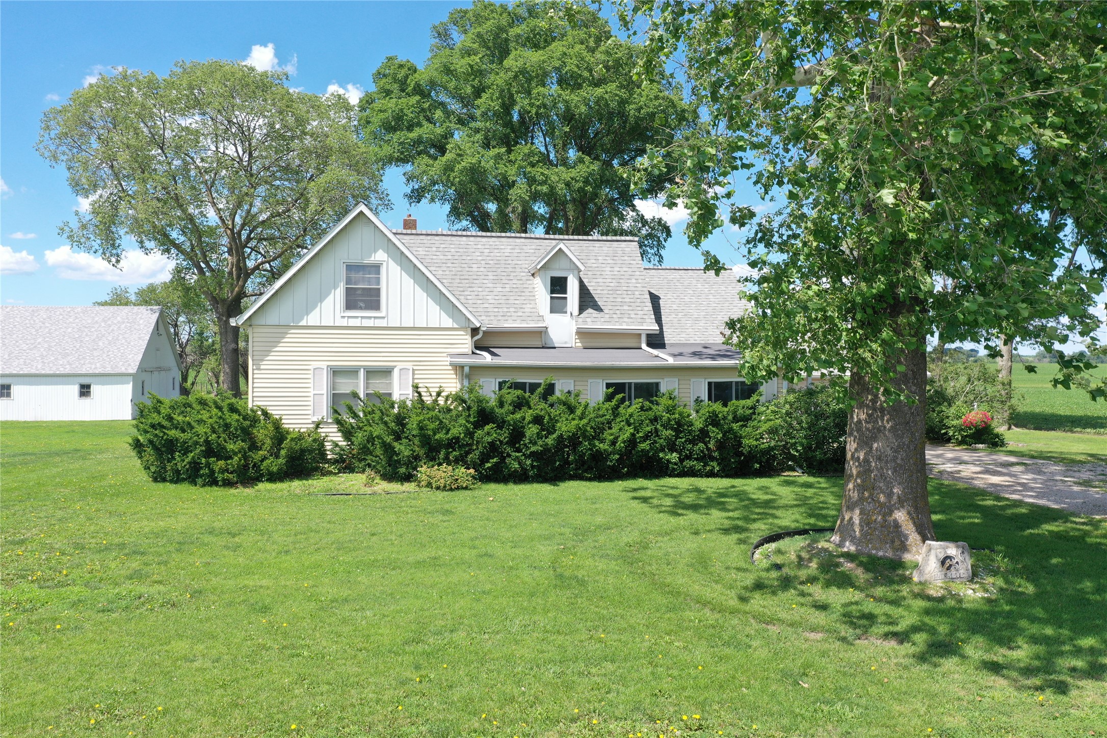 17525 Old Highway 6 Highway Property Photo 4