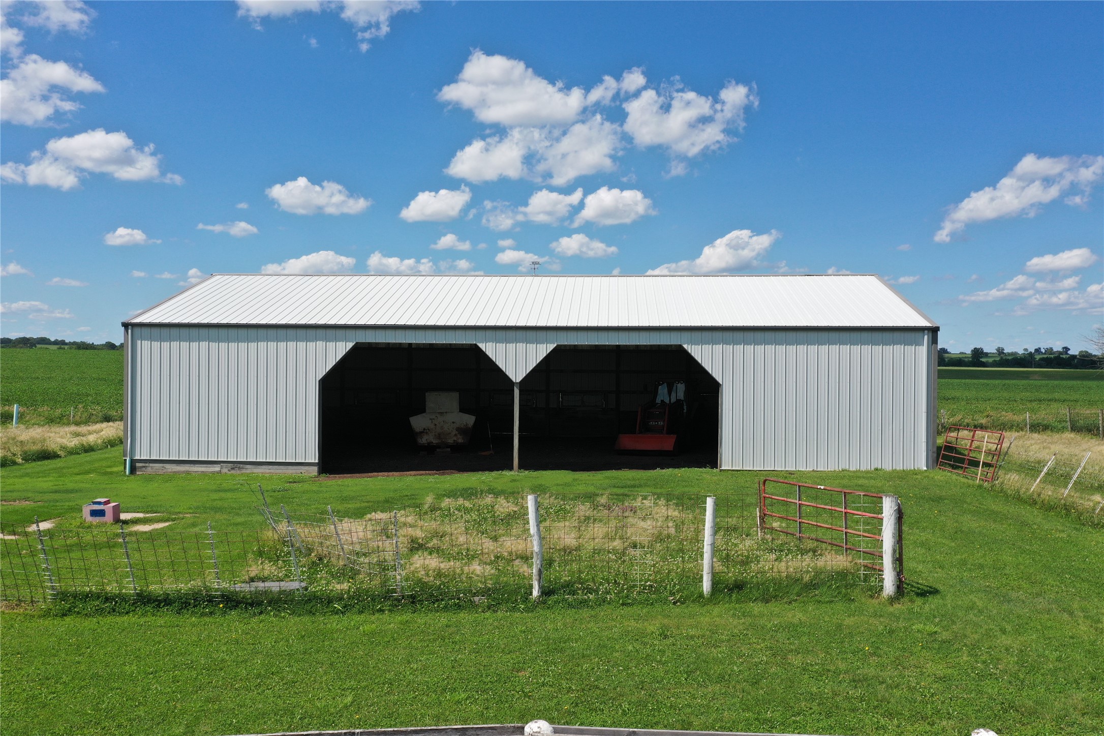 17525 Old Highway 6 Highway Property Photo 8