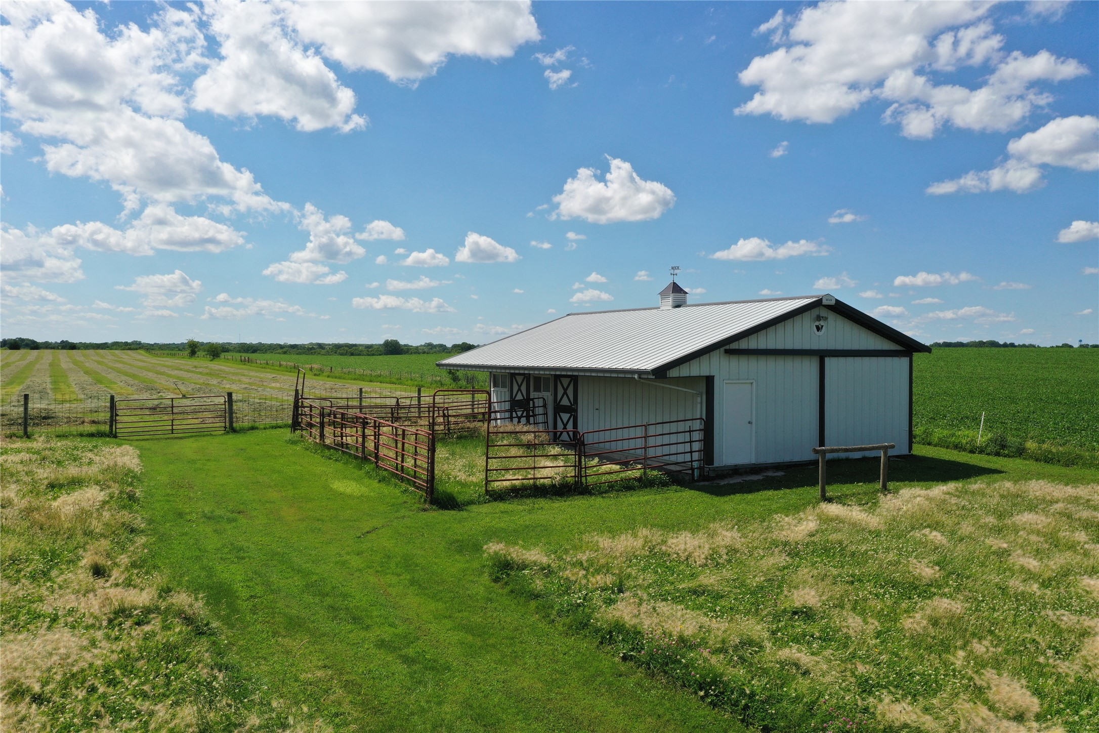 17525 Old Highway 6 Highway Property Photo 11