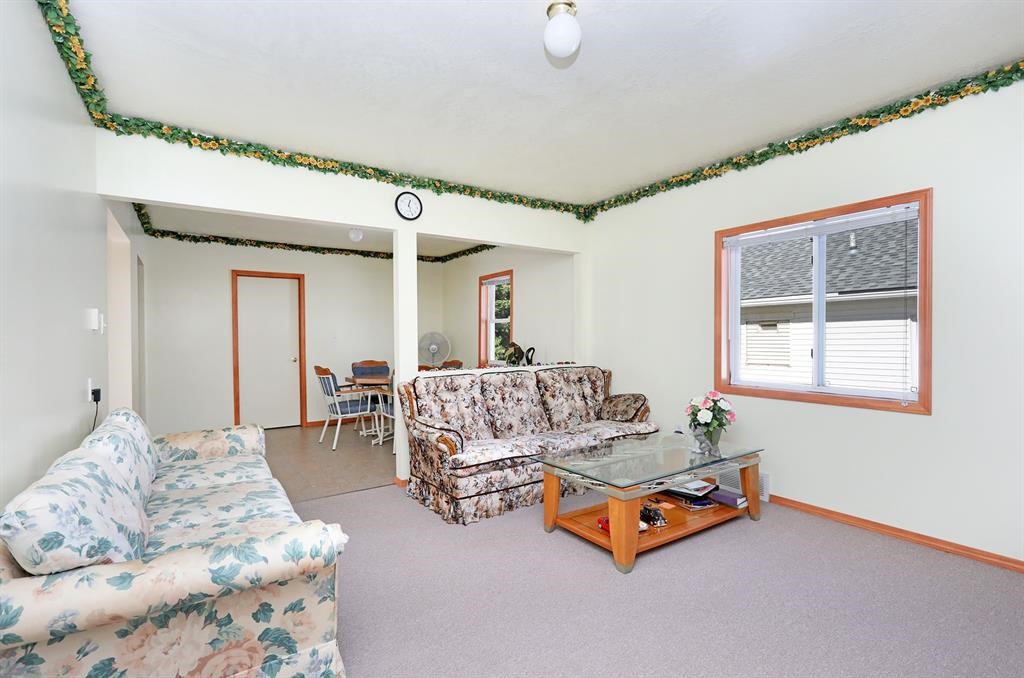 2528 Se 6th Street Property Photo 7