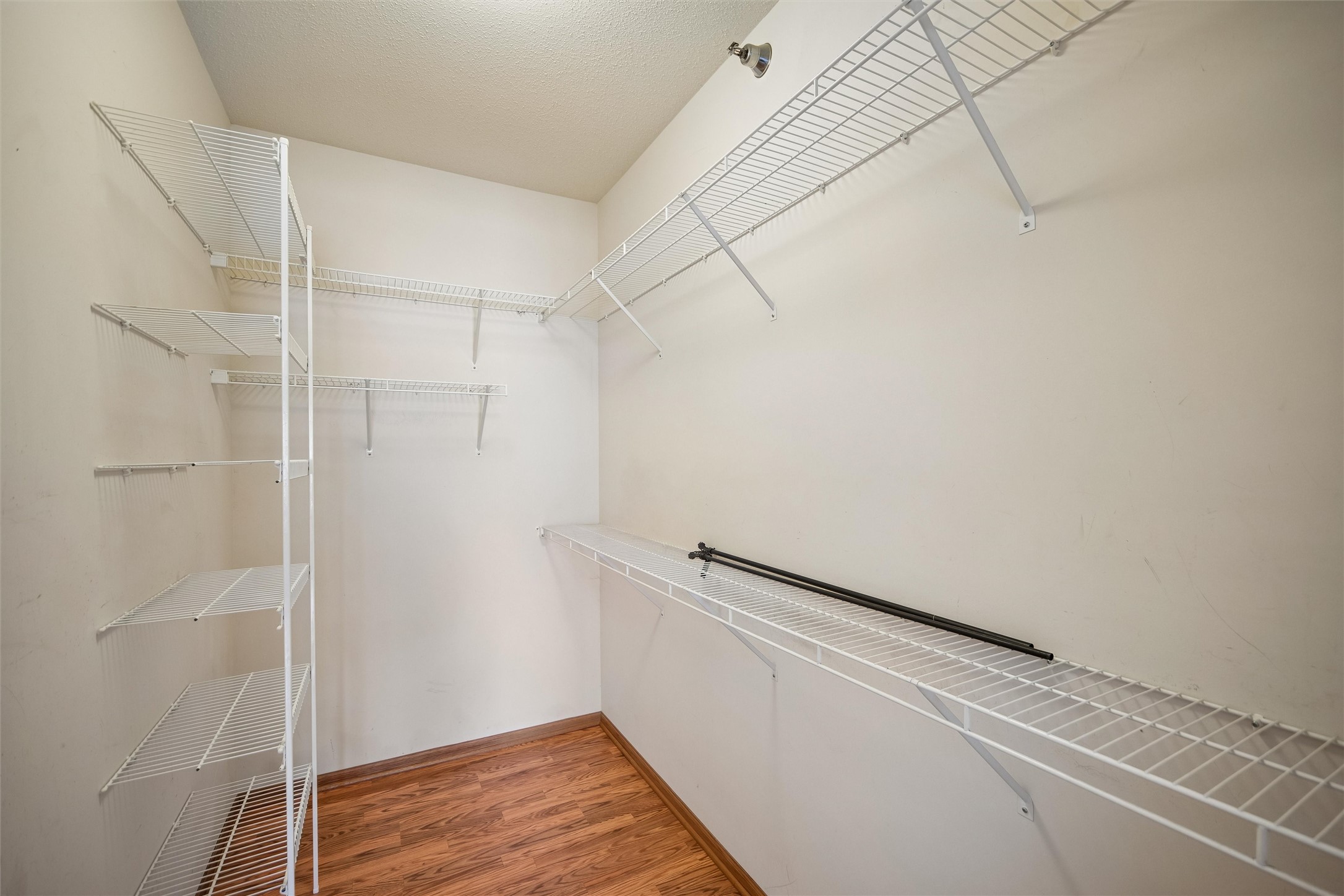2323 E Porter Avenue 38 Property Photo 13