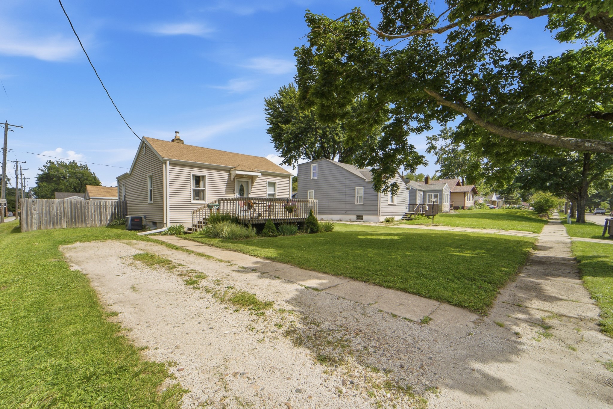 4145 1st Street Property Photo 2