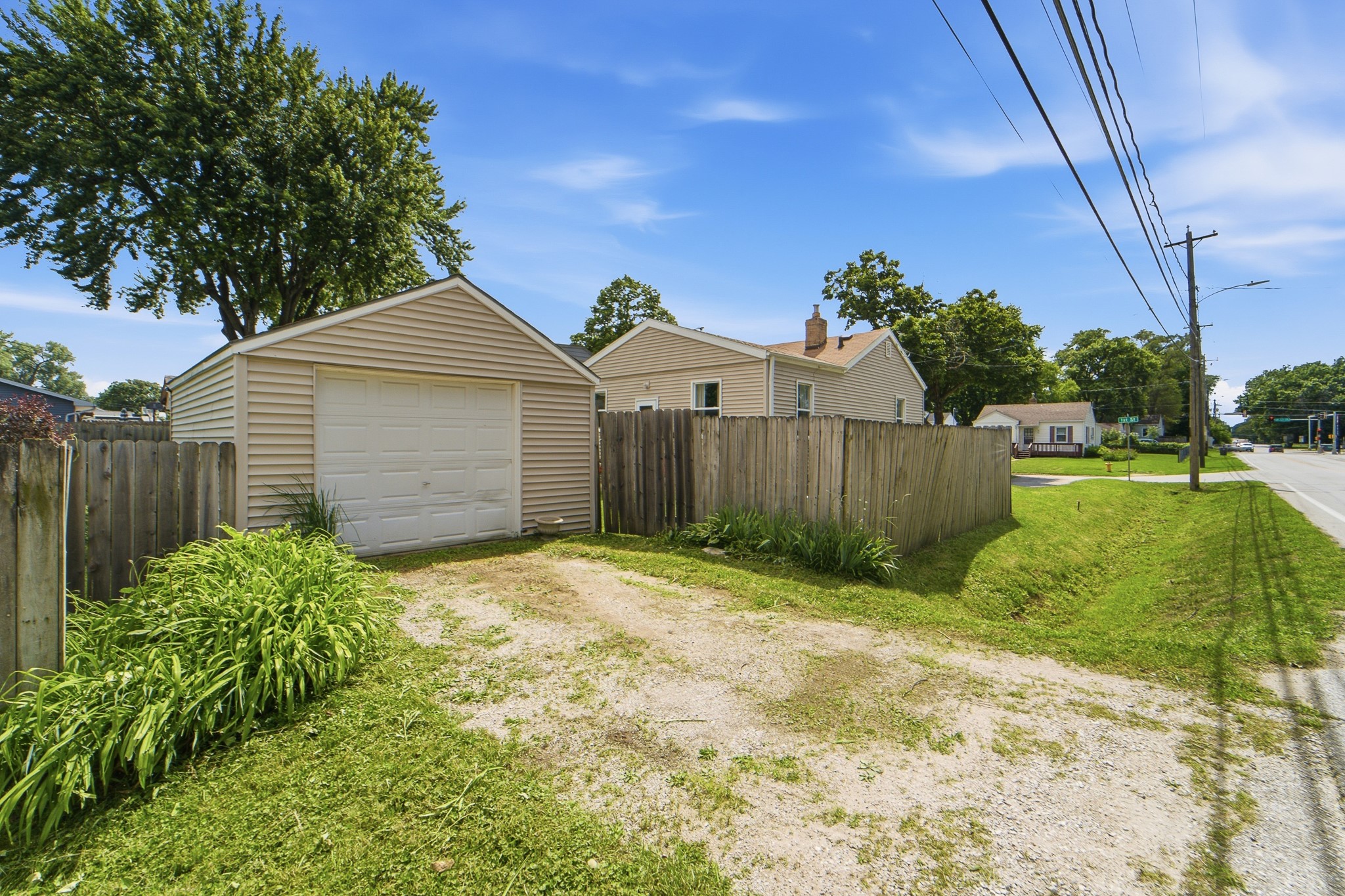 4145 1st Street Property Photo 17