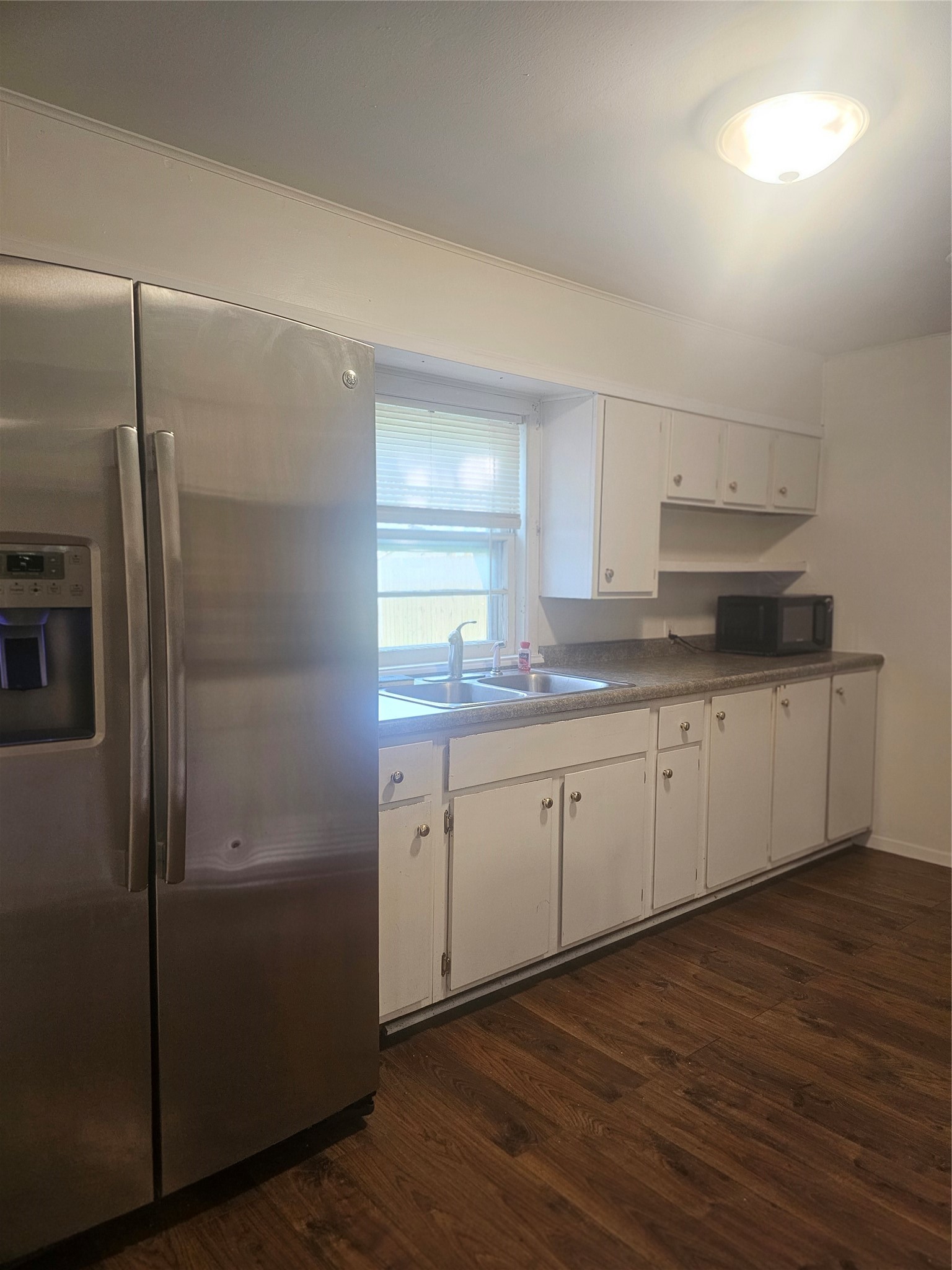 513 3rd Street Property Photo 7