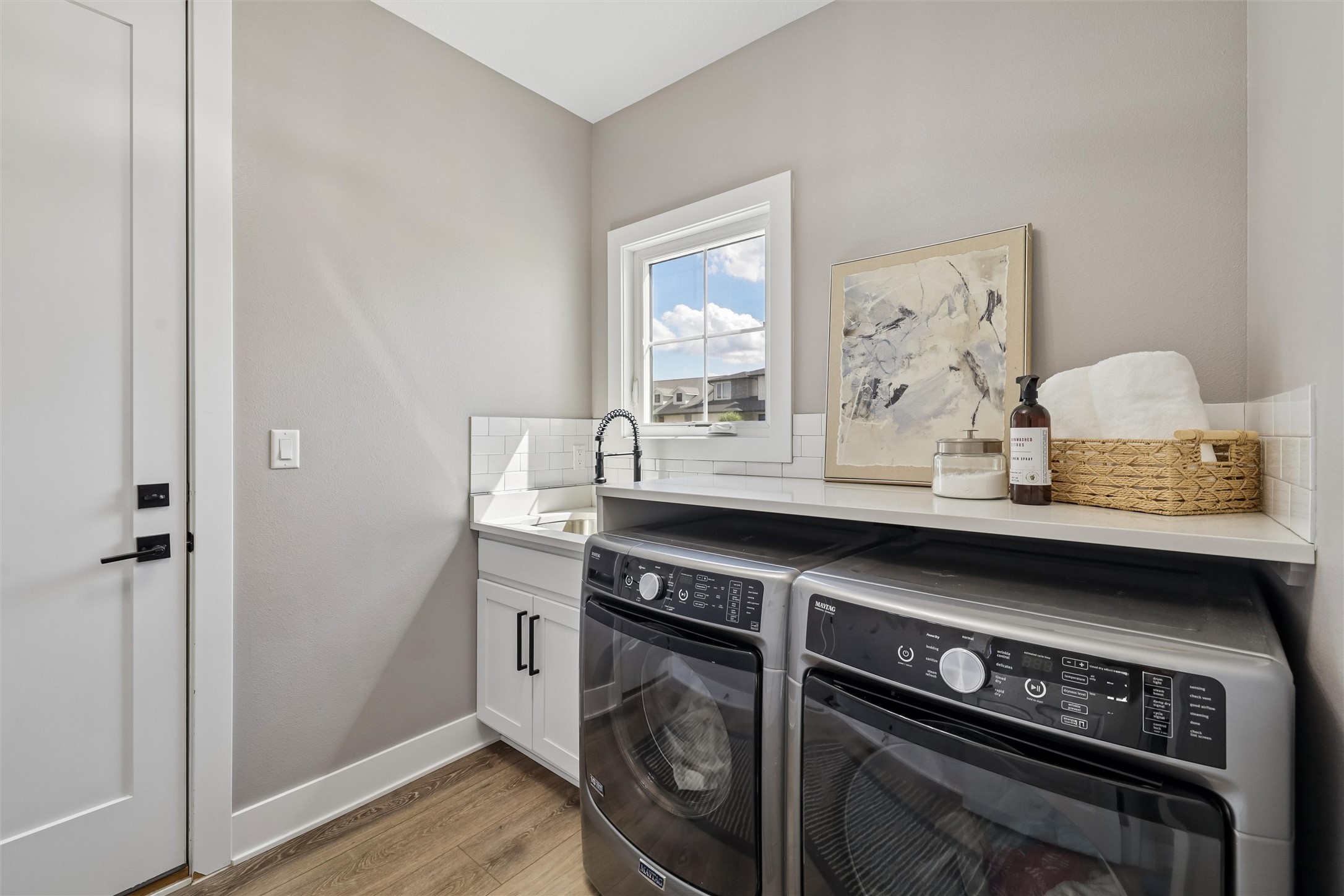 17448 Aurora Drive Property Photo 15