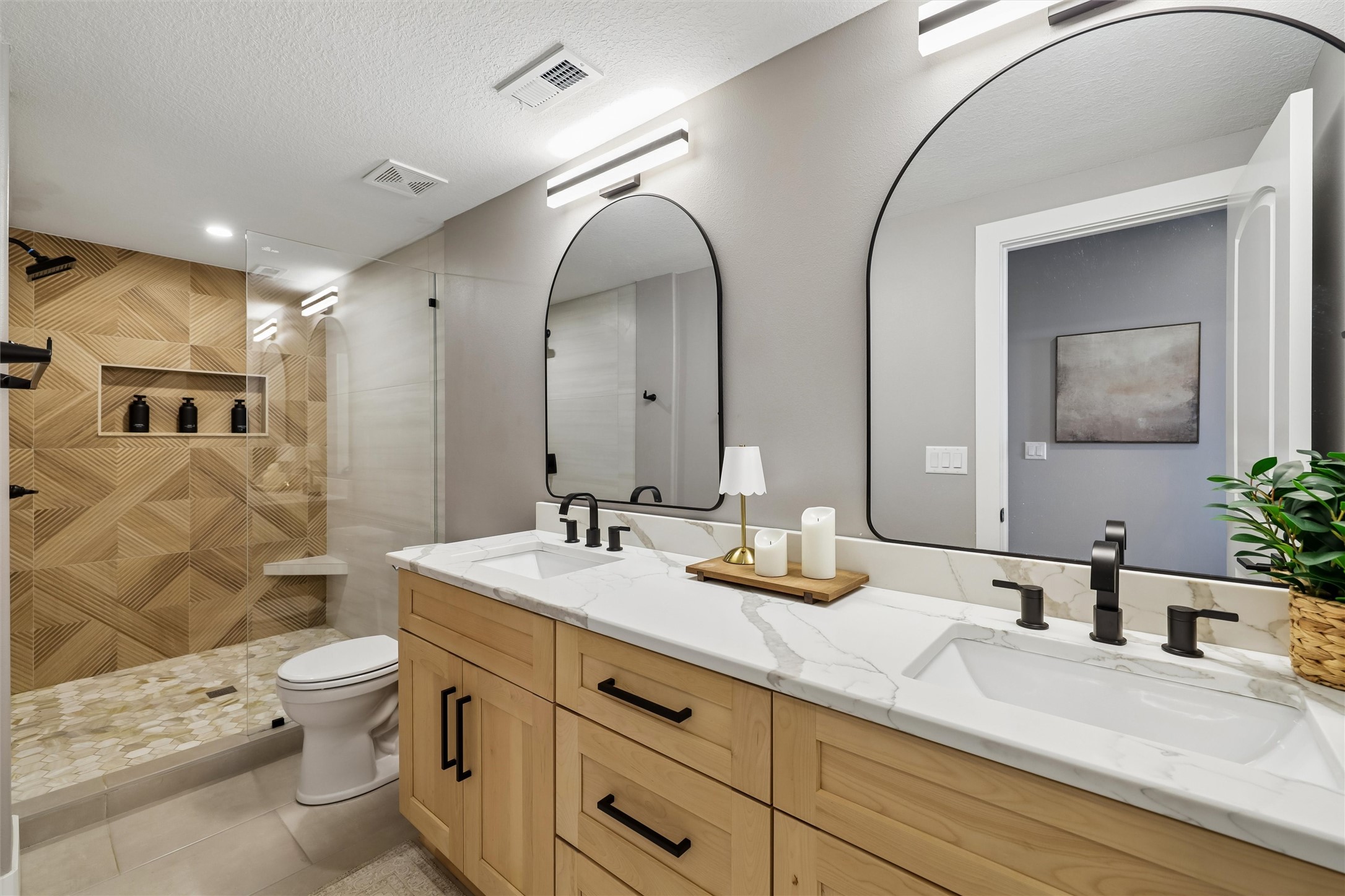 17448 Aurora Drive Property Photo 25