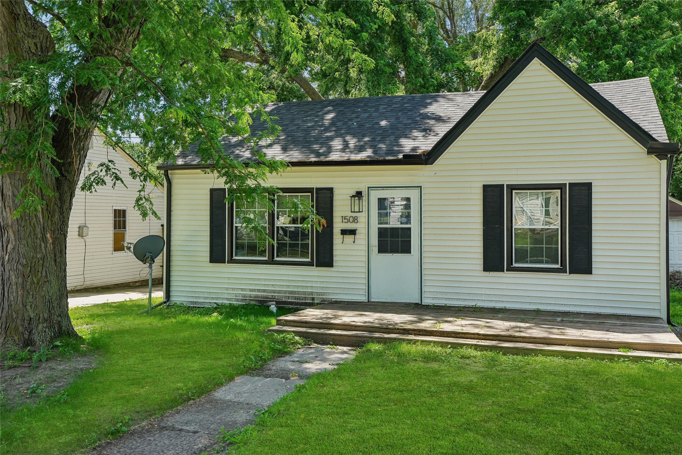 1508 E 30th Street Property Photo 1
