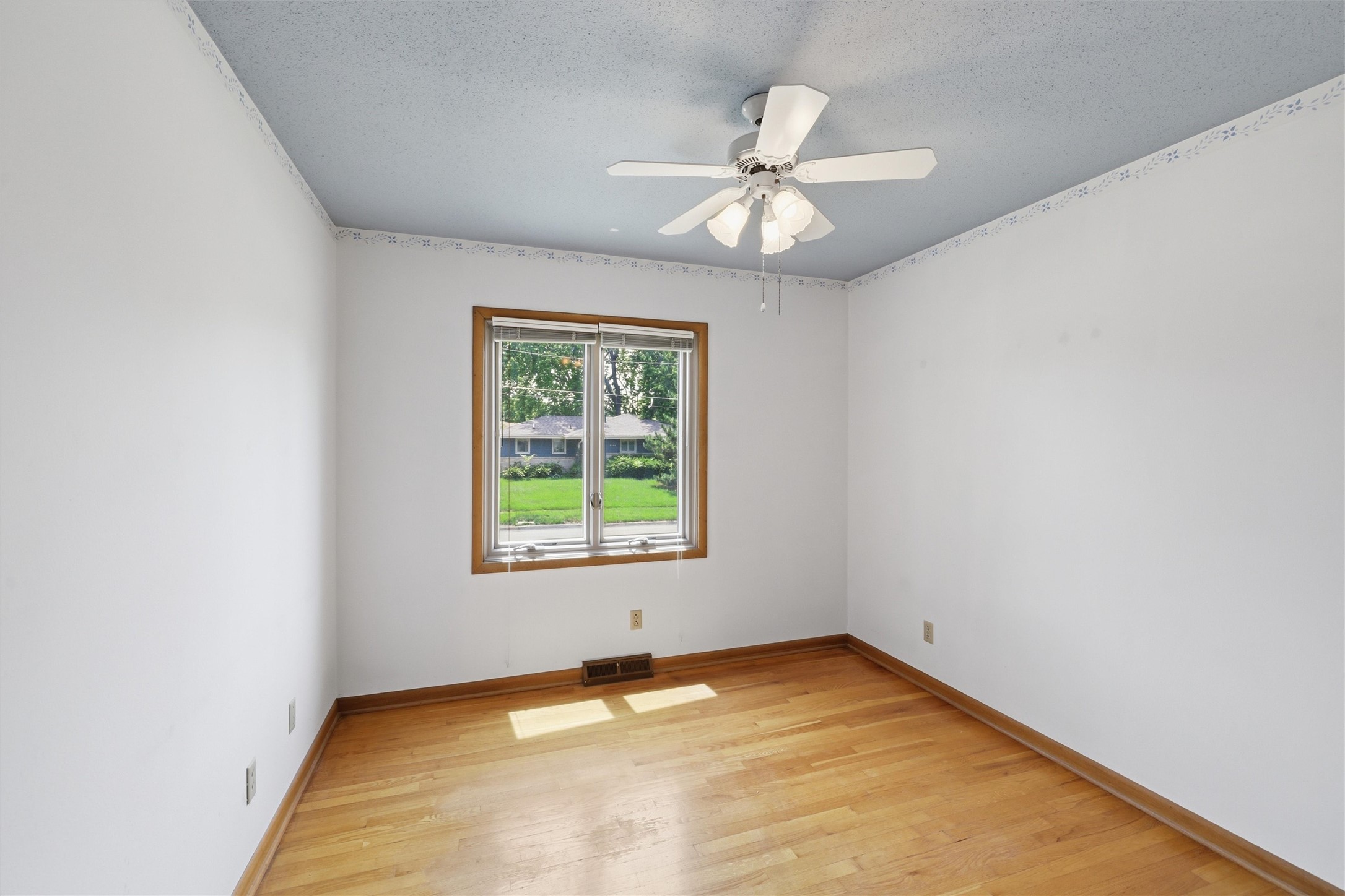 3905 Bel Aire Road Property Photo 12