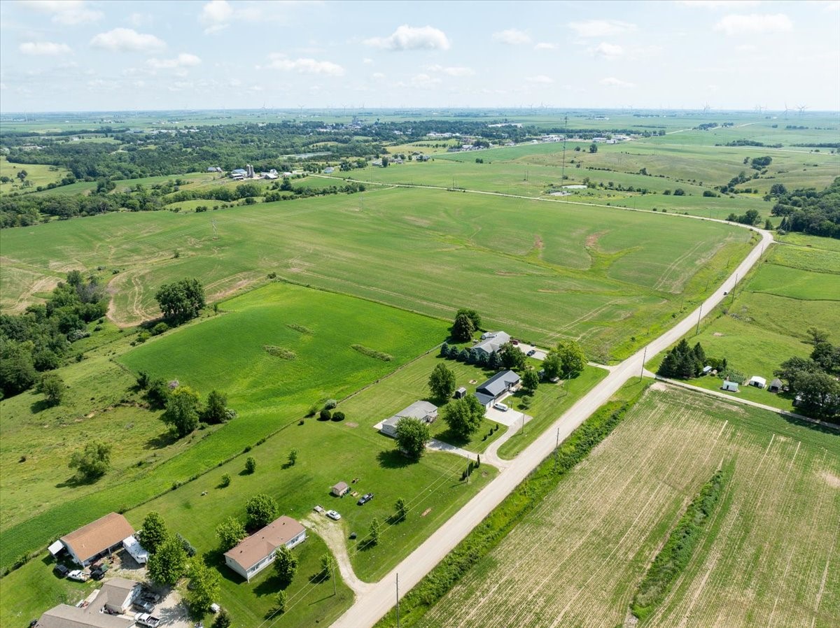 1195 Forest Home Road Property Photo 4