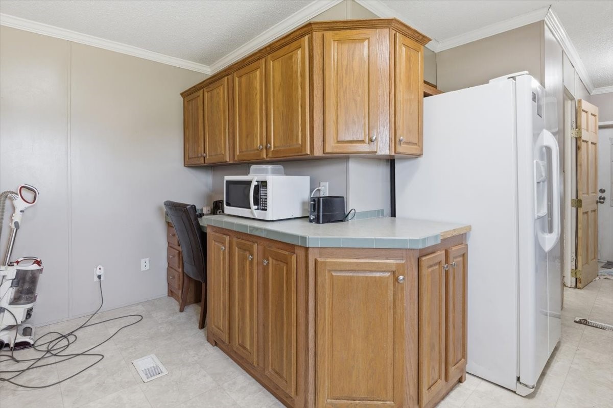 1195 Forest Home Road Property Photo 13