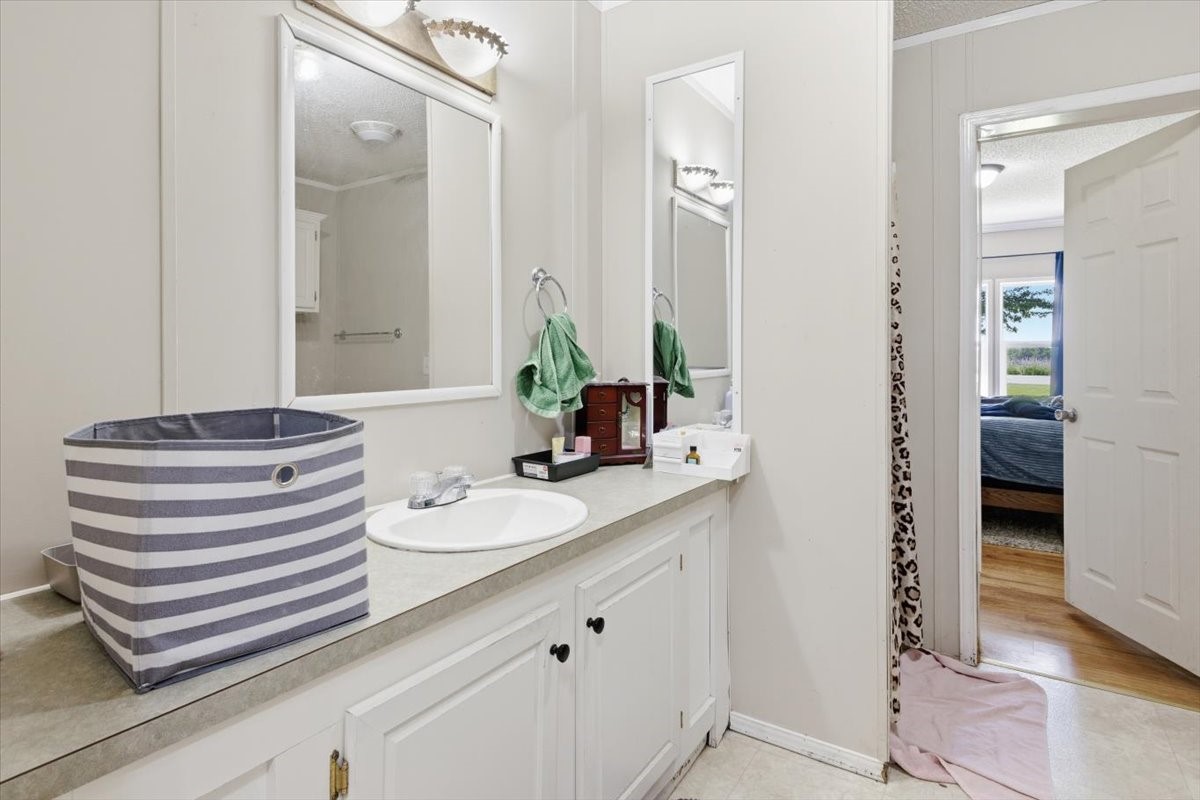 1195 Forest Home Road Property Photo 16
