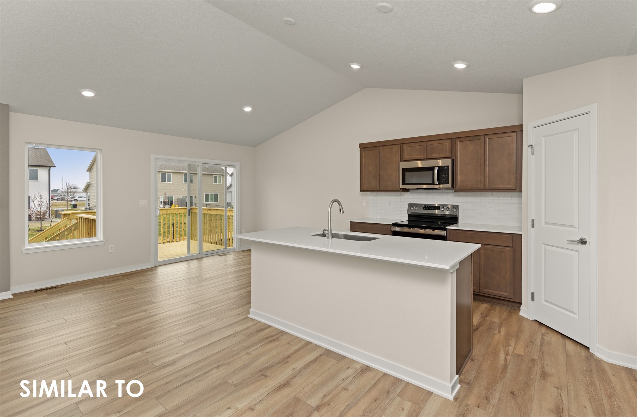 1225 Arrow Avenue Ne Property Photo 10