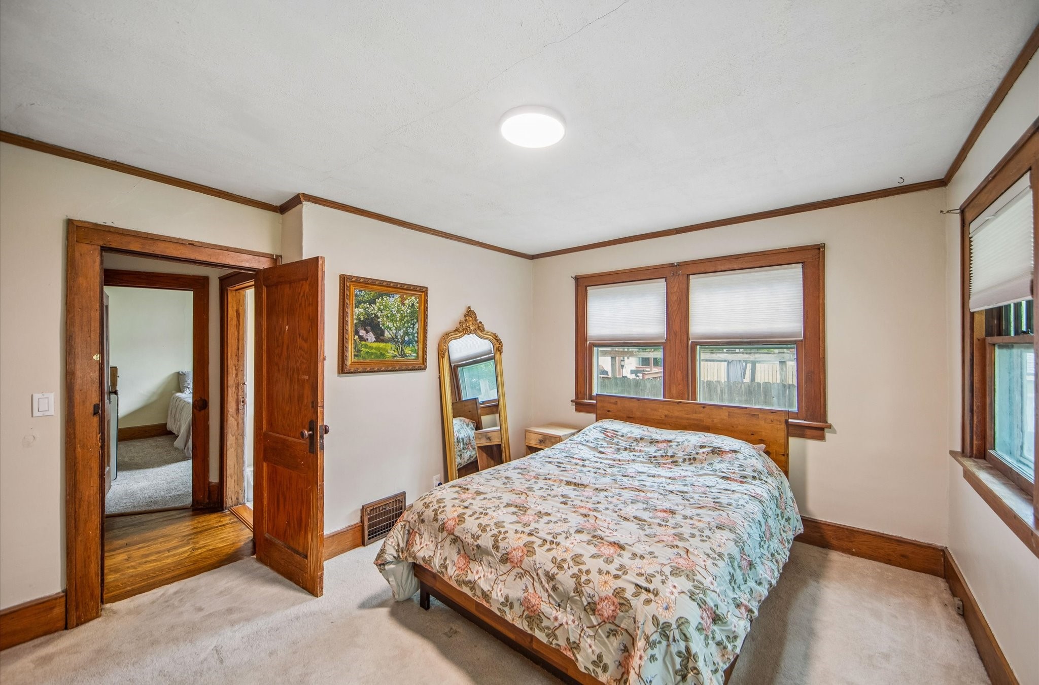 1131 45th Street Property Photo 15