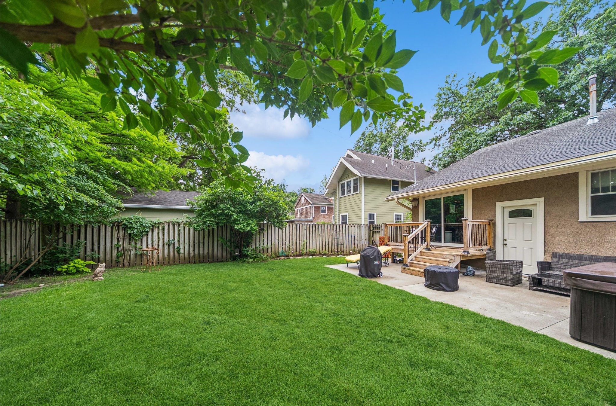 1131 45th Street Property Photo 29