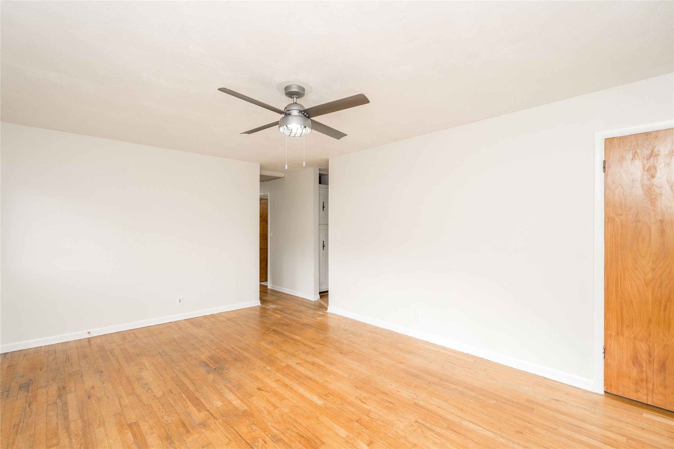 312 W 16th Street N Property Photo 17