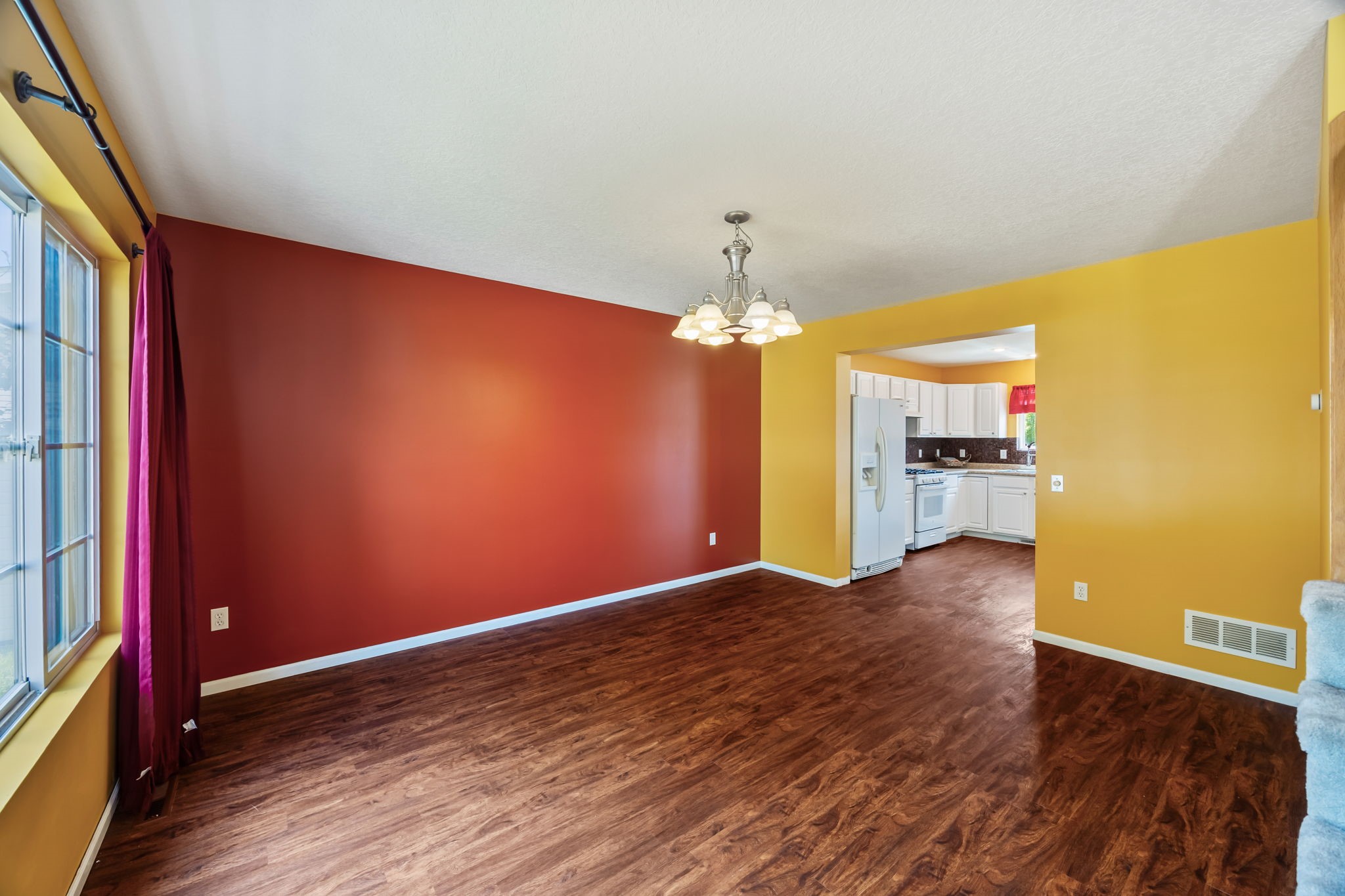 600 Se Prairie Park Lane Property Photo 5