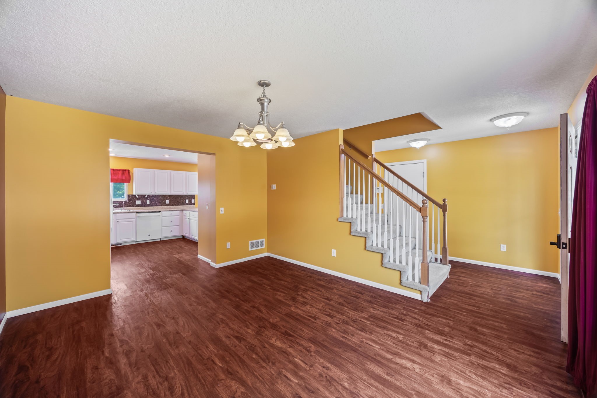 600 Se Prairie Park Lane Property Photo 6