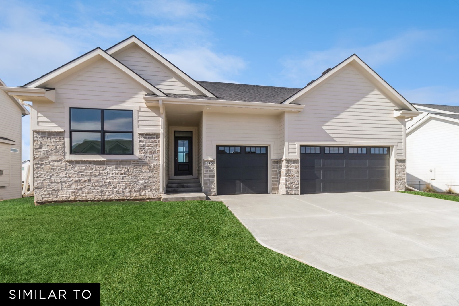1027 Shady Lane Drive Property Photo 1