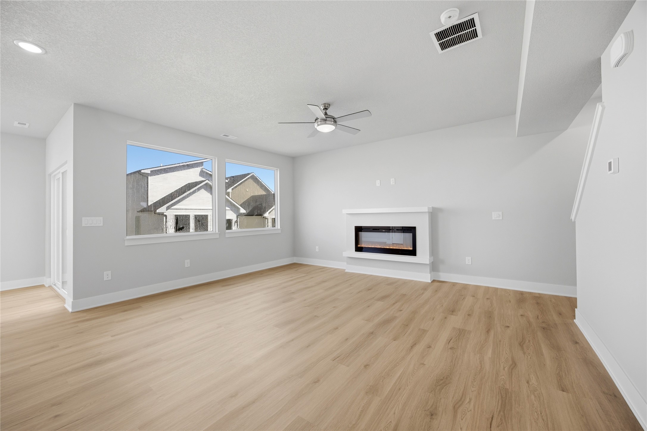 1421 Nw Timber Lane Property Photo 15