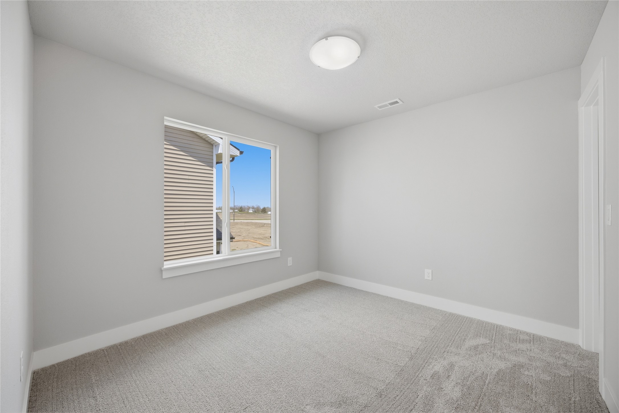 1421 Nw Timber Lane Property Photo 29