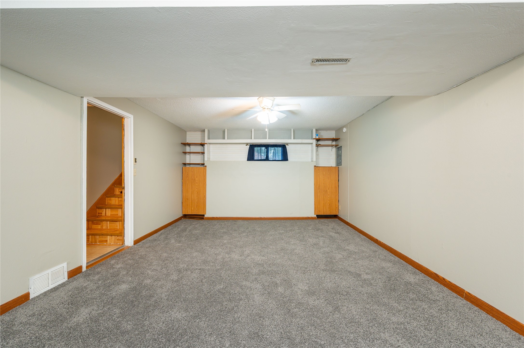 2312 60th Street Property Photo 15
