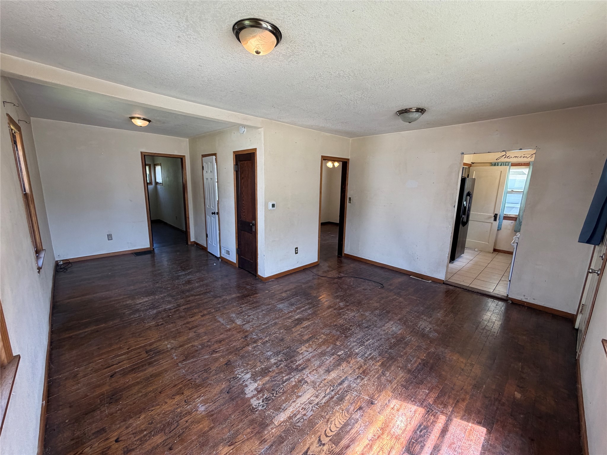 1315 E 25th Street Property Photo 9