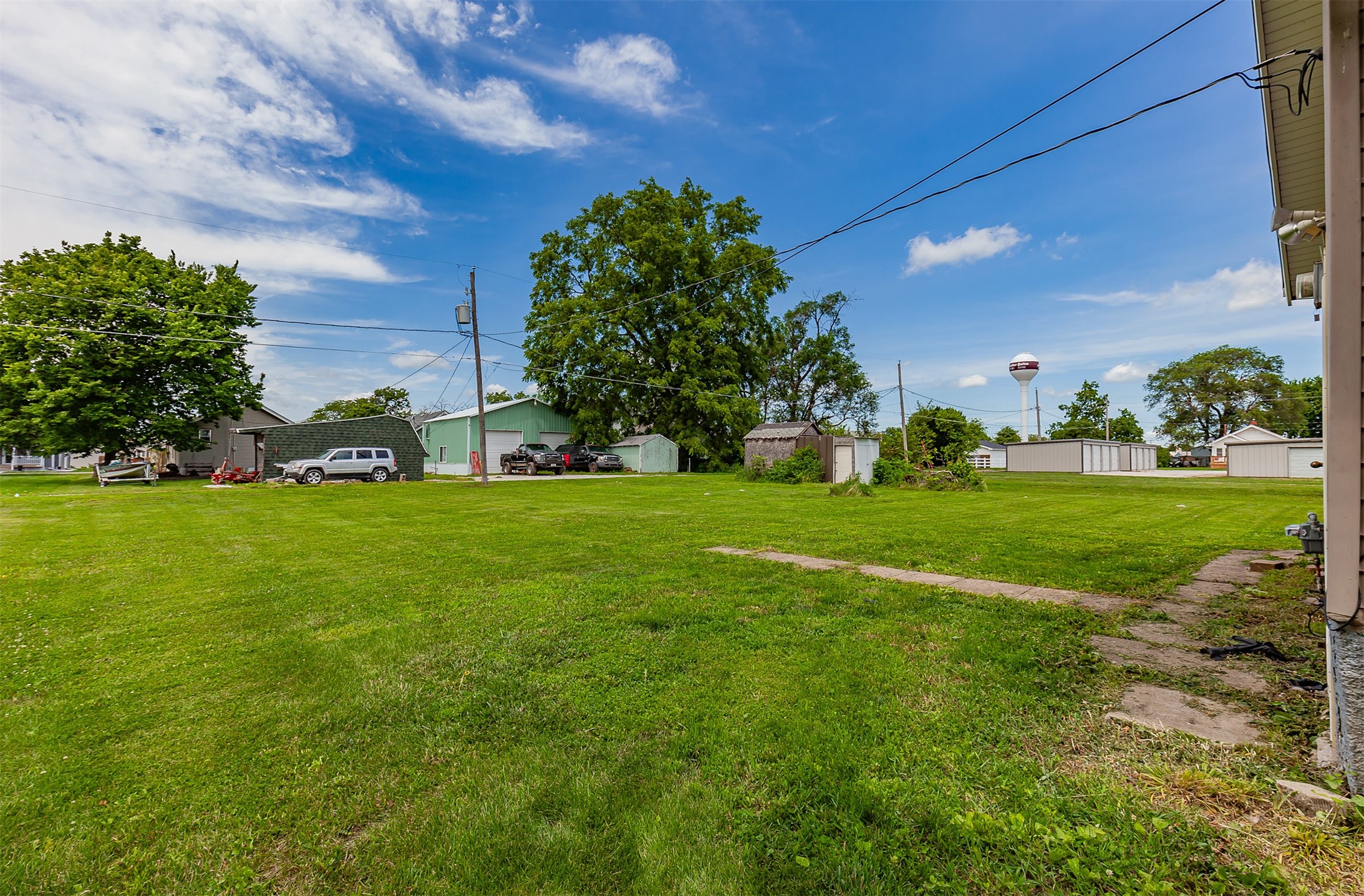 311 Se 2nd Street Property Photo 6