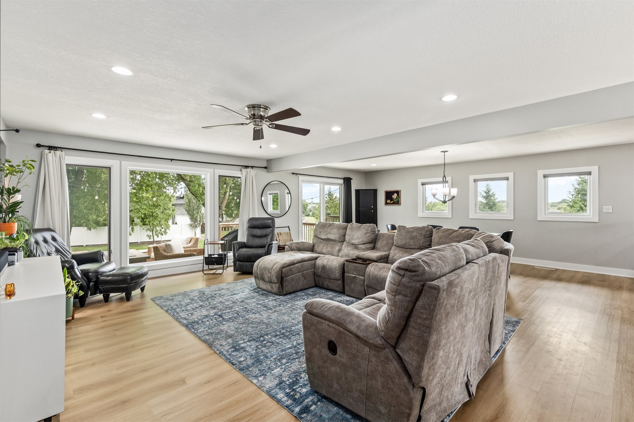 15721 Meredith Drive Property Photo 10