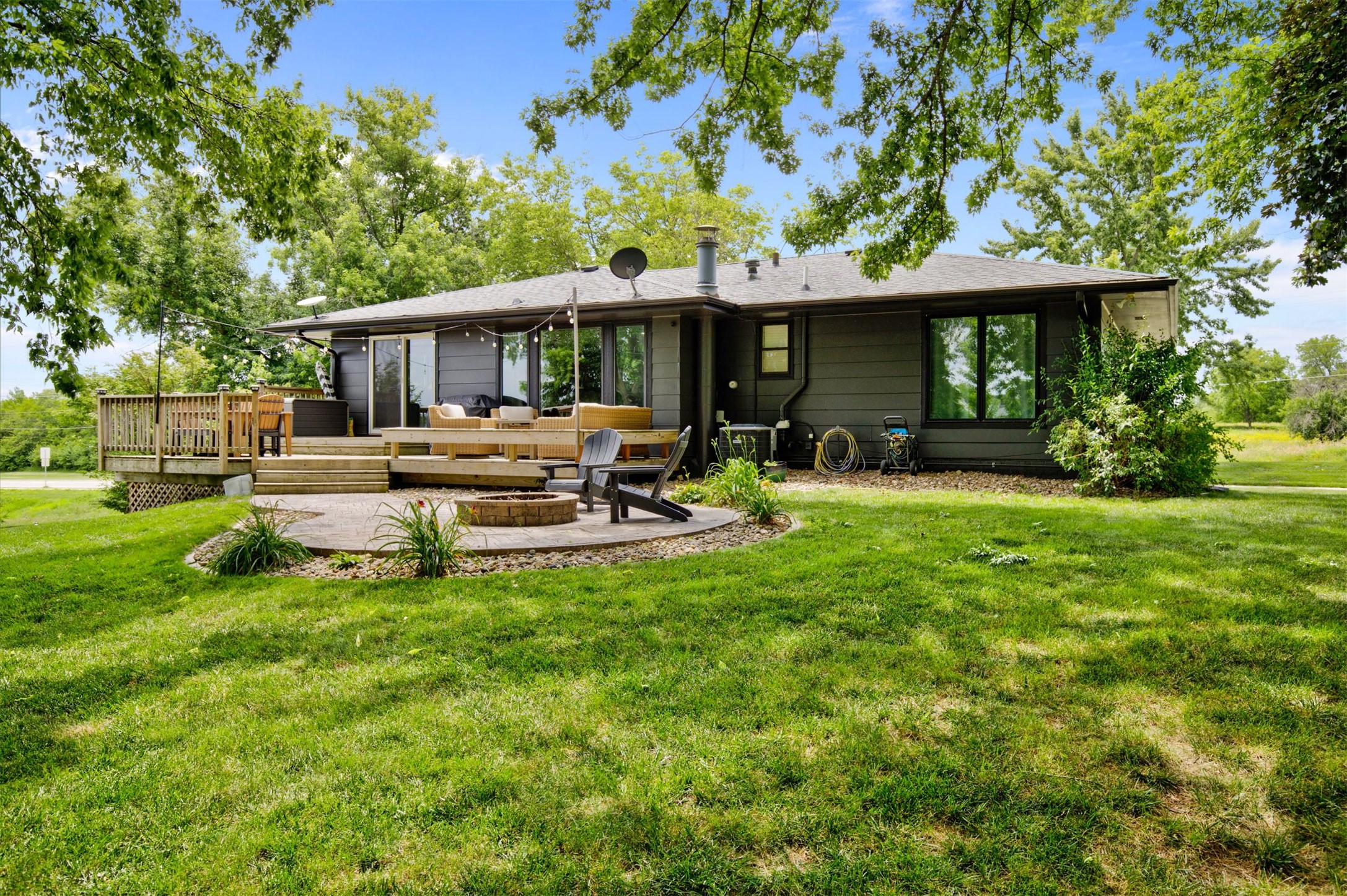15721 Meredith Drive Property Photo 33
