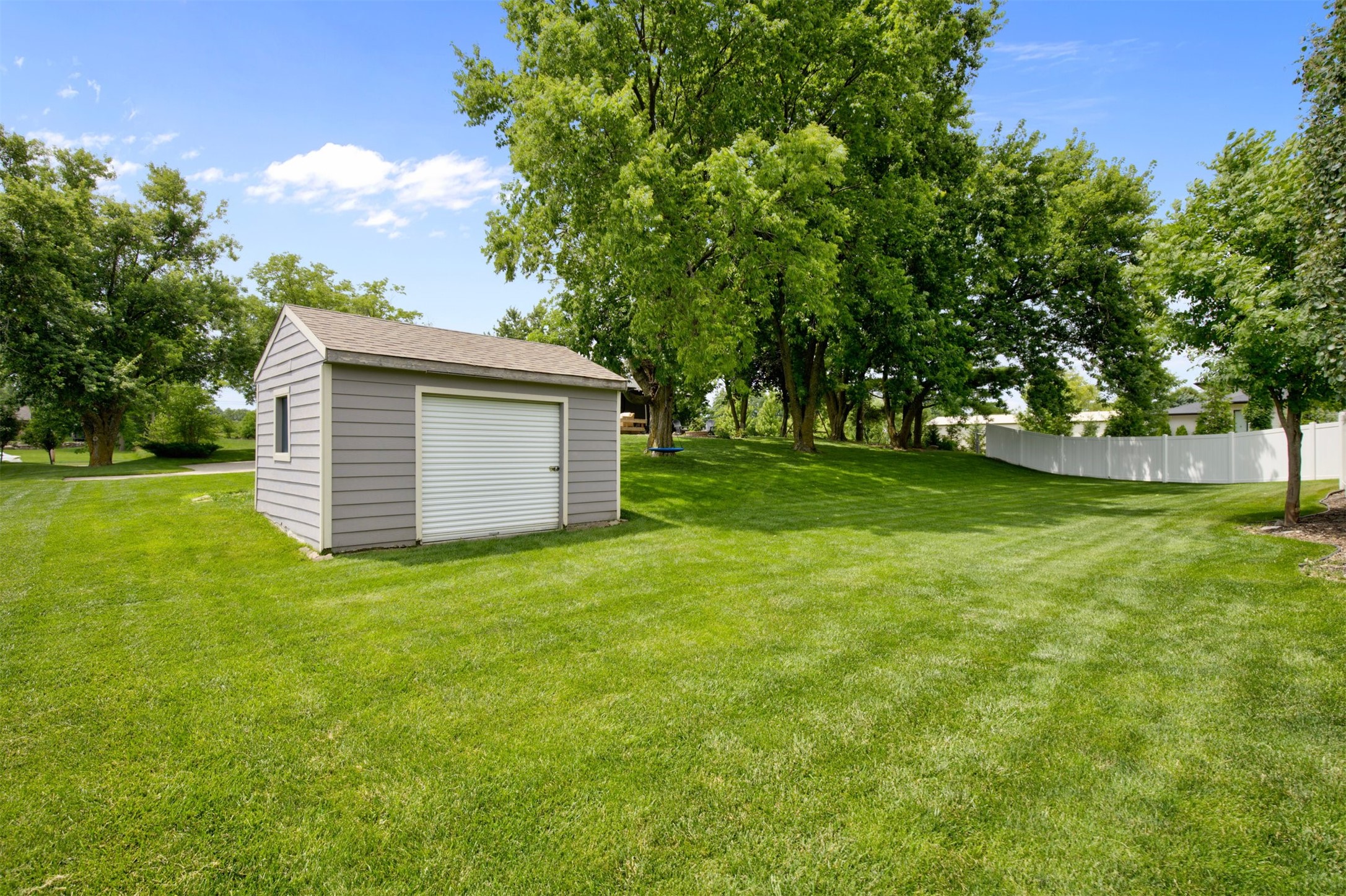 15721 Meredith Drive Property Photo 35