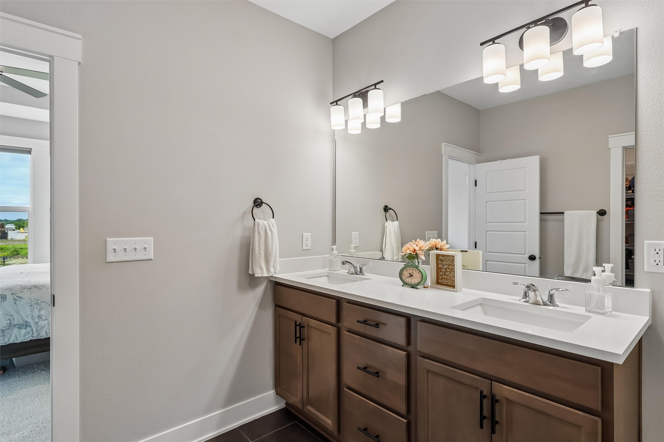 17008 Hickory Drive Property Photo 22