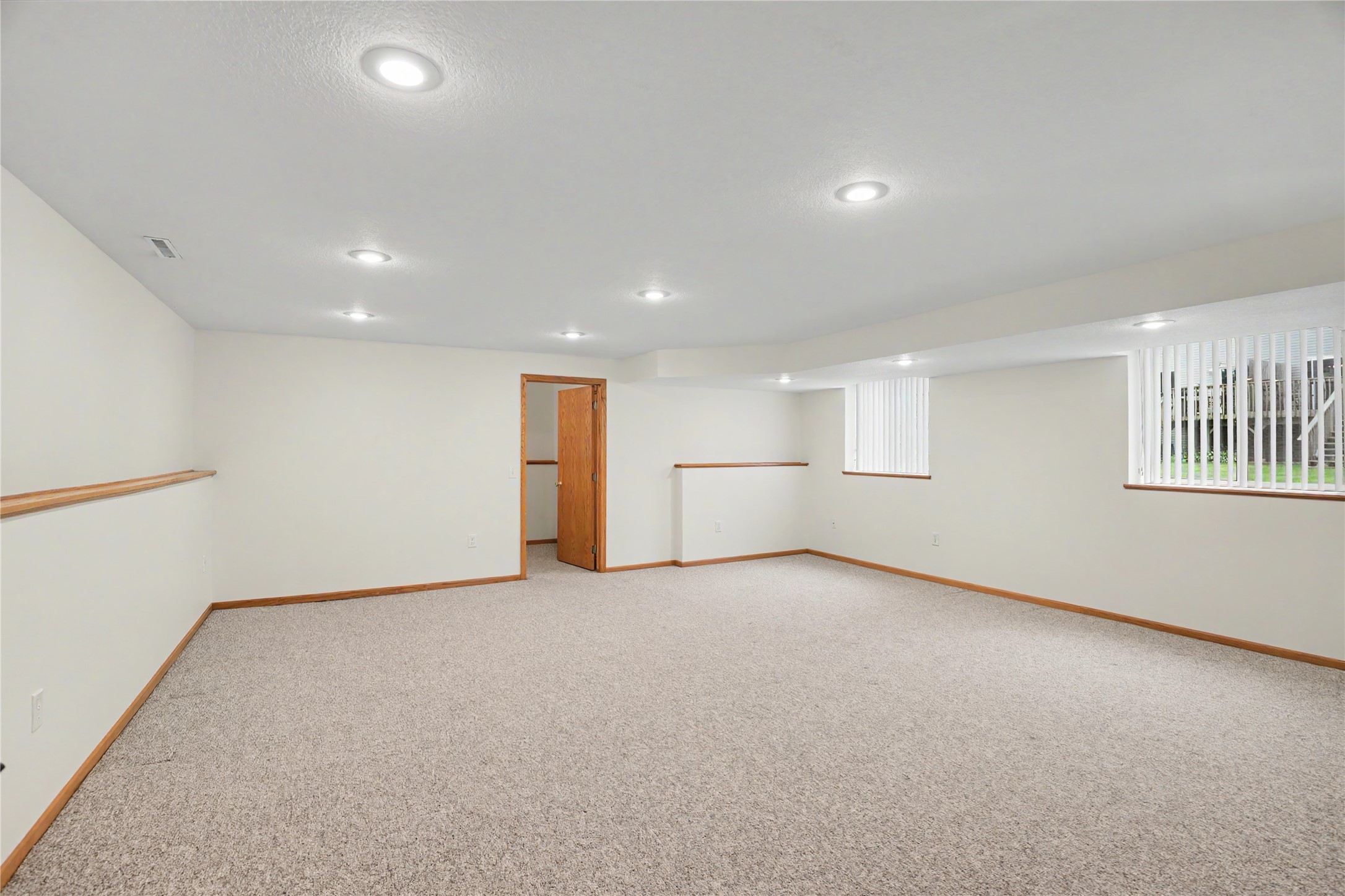 1121 10th Avenue Nw Property Photo 34