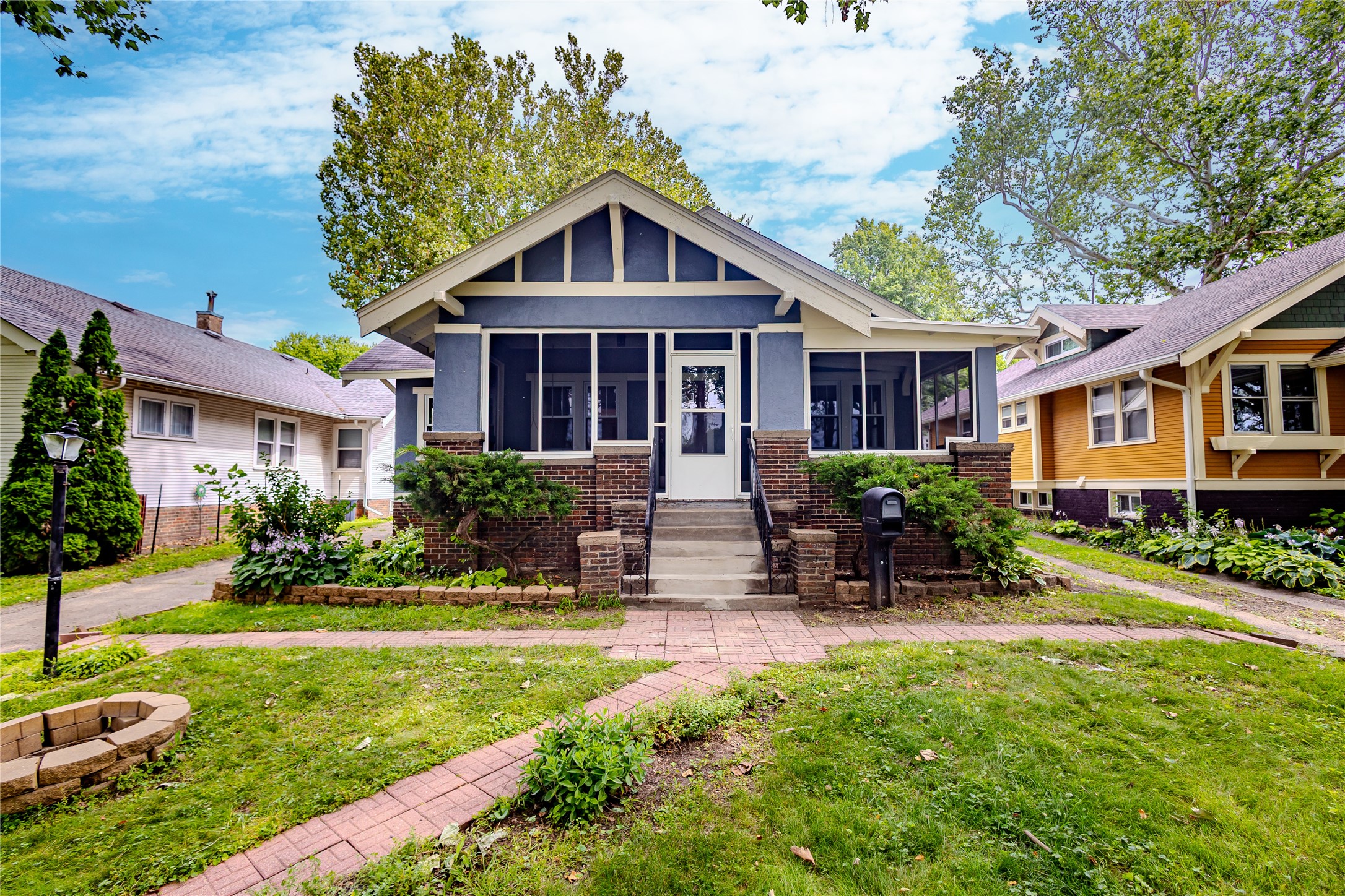 1448 Thompson Avenue Property Photo 3