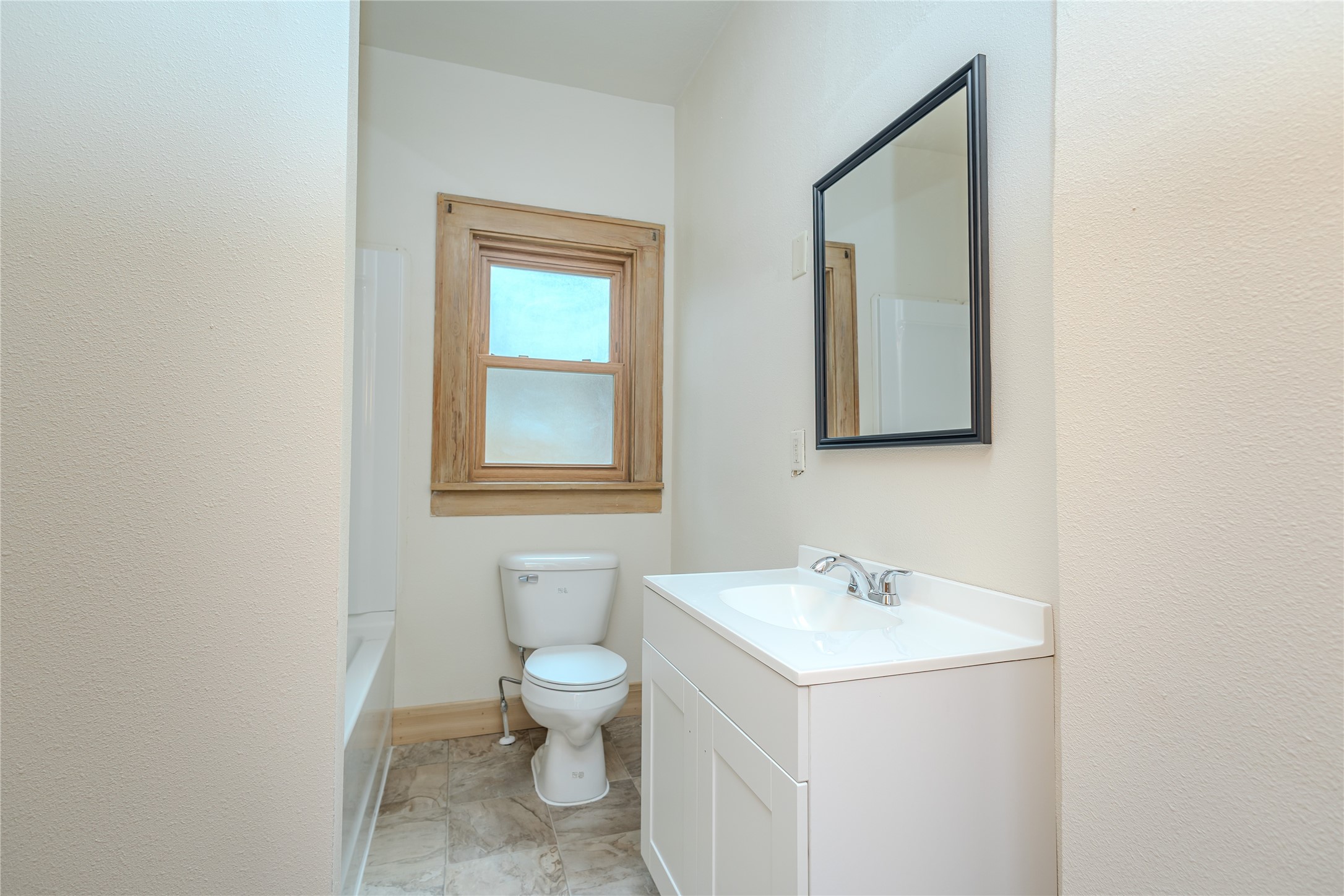 1448 Thompson Avenue Property Photo 13
