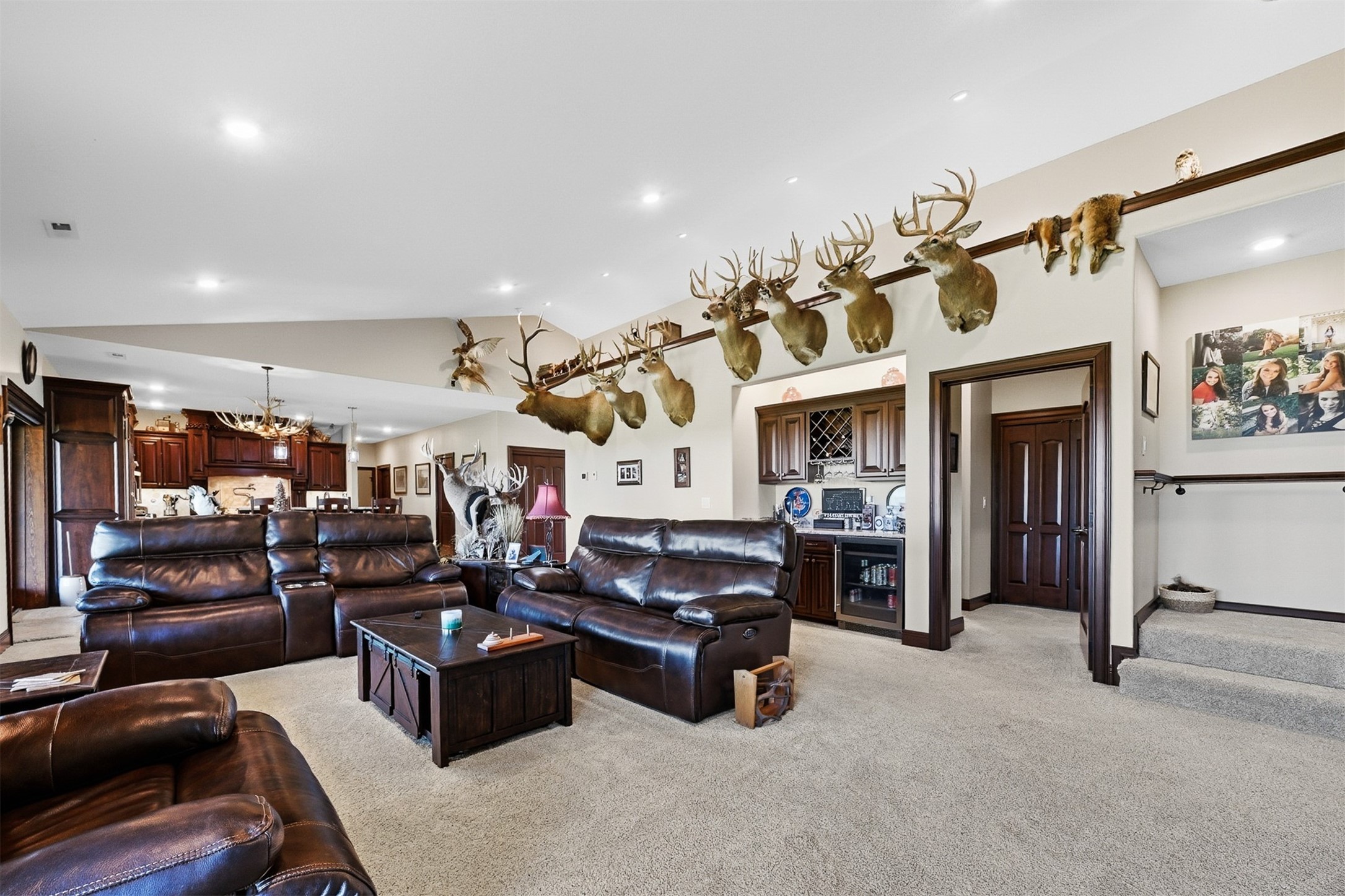 22017 Lakeview Road Property Photo 11
