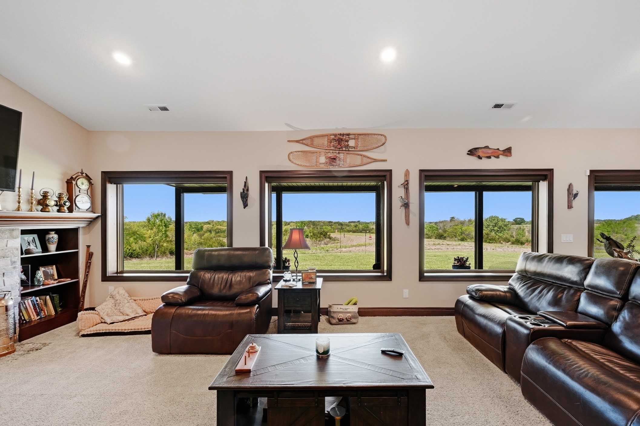 22017 Lakeview Road Property Photo 13