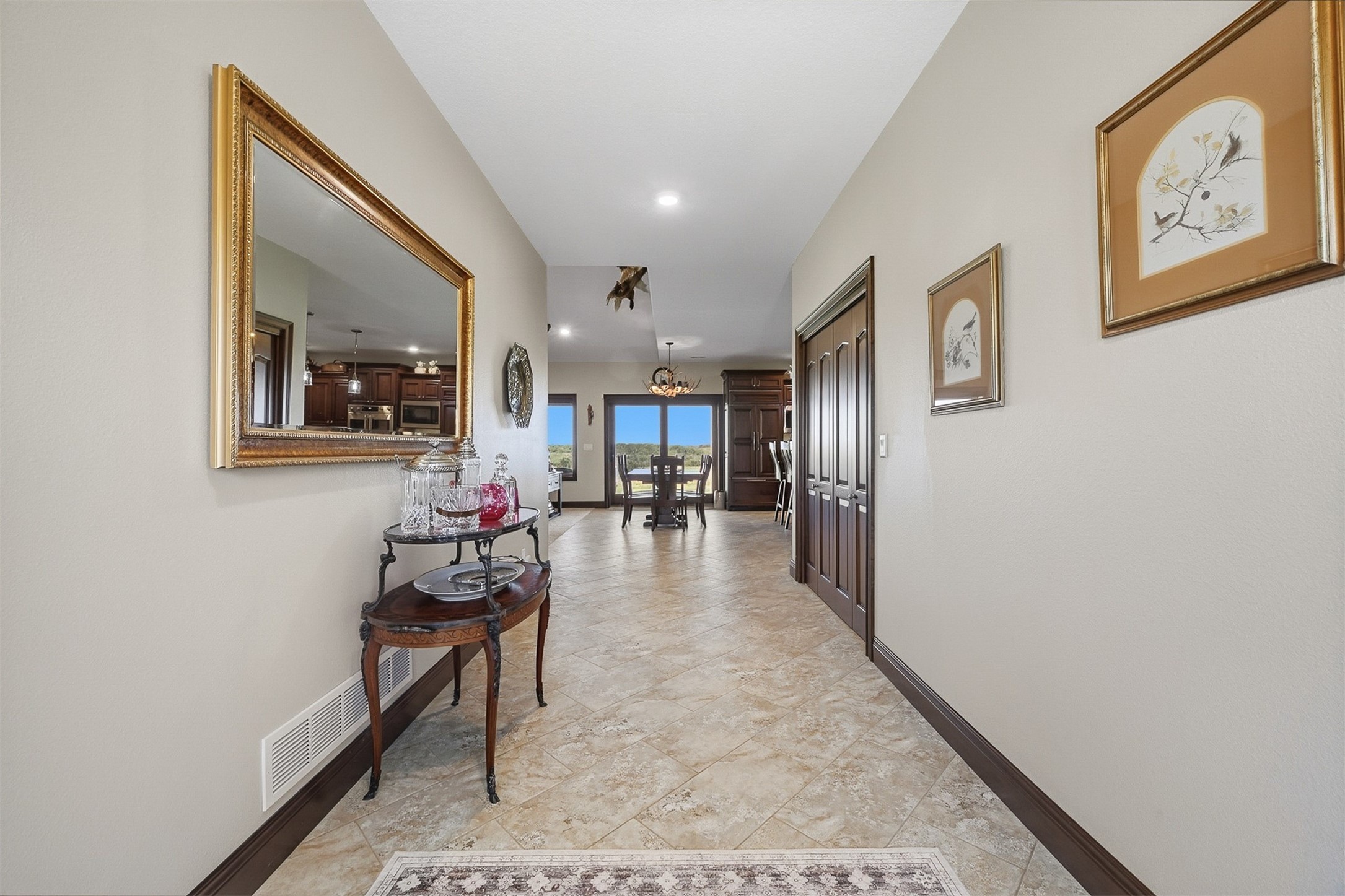 22017 Lakeview Road Property Photo 14