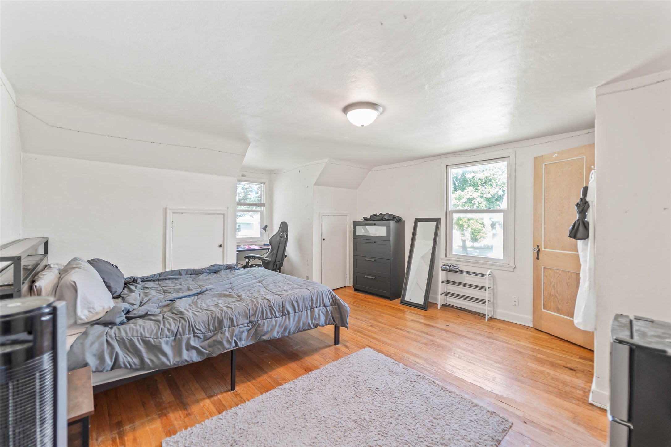 2812 Wood Street Property Photo 8