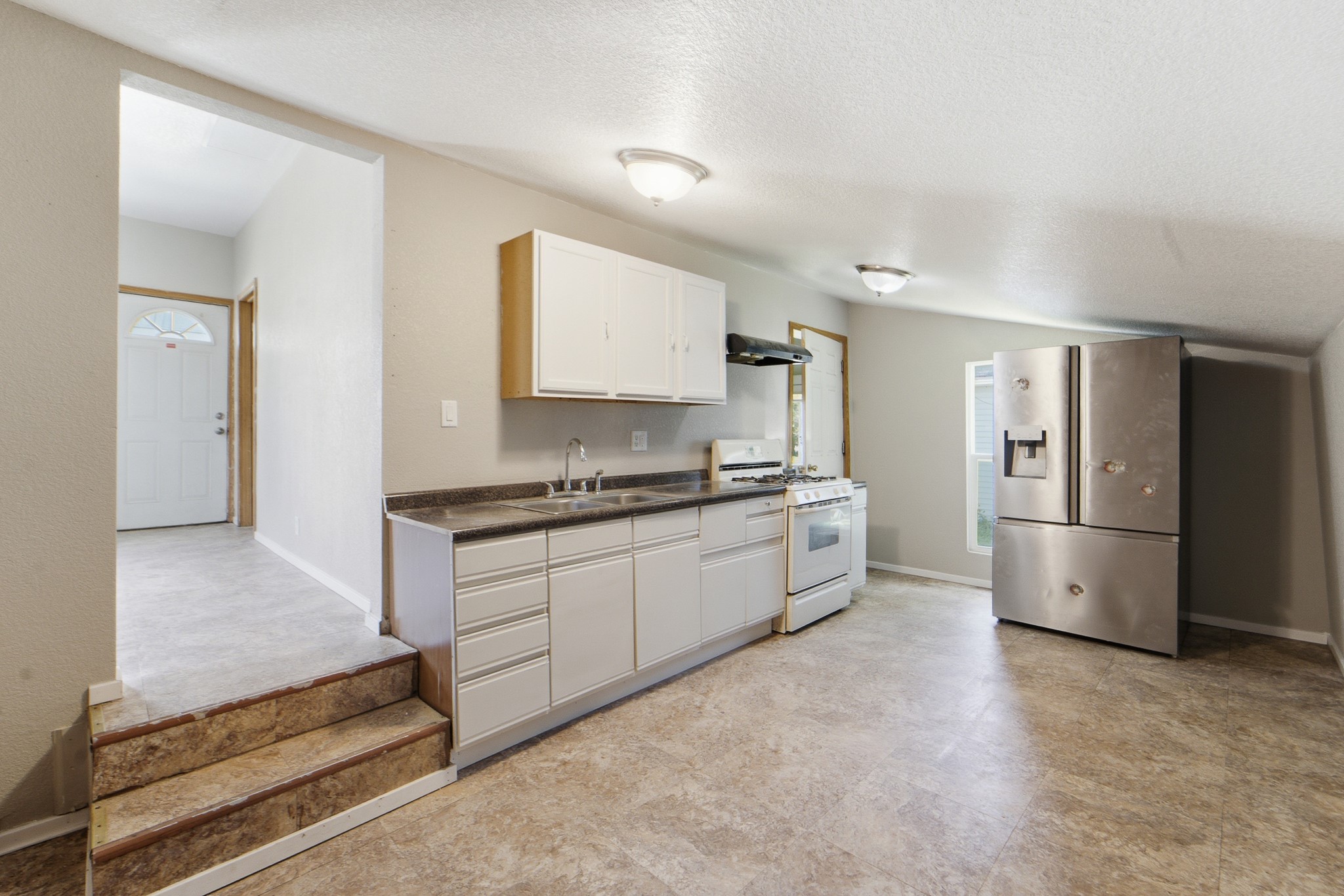 505 S 6th Street Property Photo 8